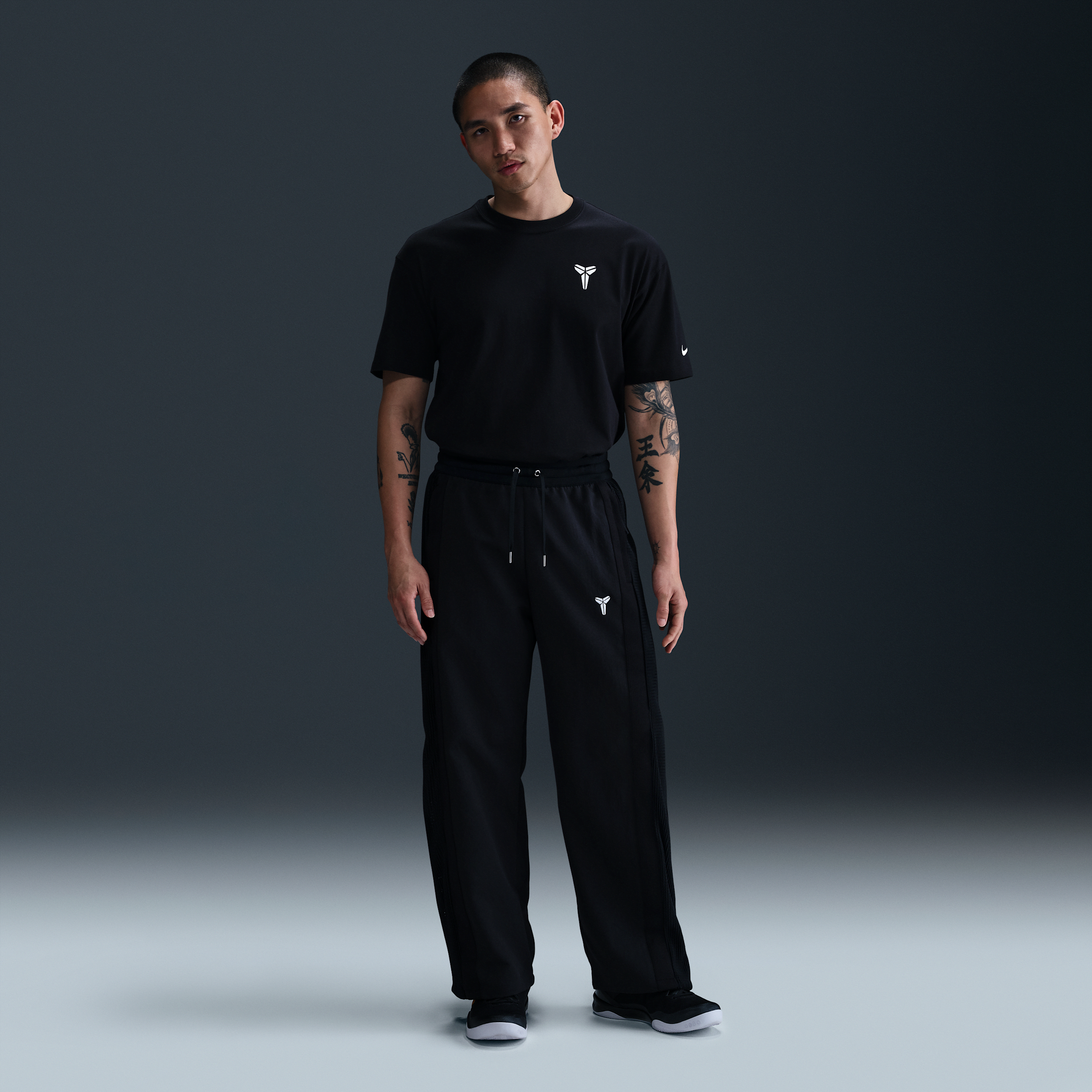 【ナイキ(NIKE)公式ストア】コービー メンズ プリーツ パンツ IB0010-010 ブラック 【ナイキ(NIKE)公式ストア】コービー メンズ プリーツ パンツ IB0010-010 ブラック