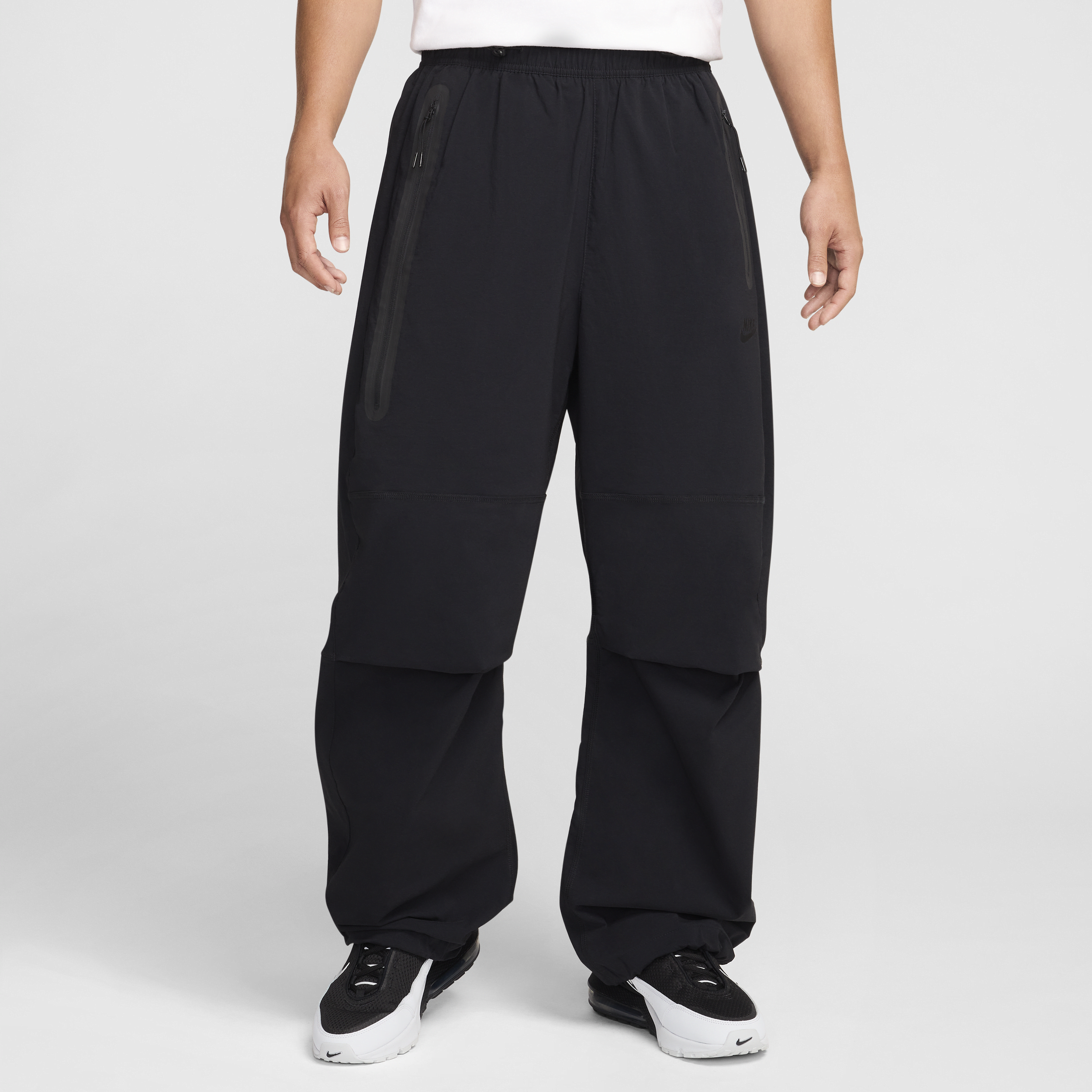 【ナイキ(NIKE)公式ストア】ナイキ テック メンズ ウーブン オープンヘム パンツ HM7159-010 ブラック 【ナイキ(NIKE)公式ストア】ナイキ テック メンズ ウーブン オープンヘム パンツ HM7159-010 ブラック