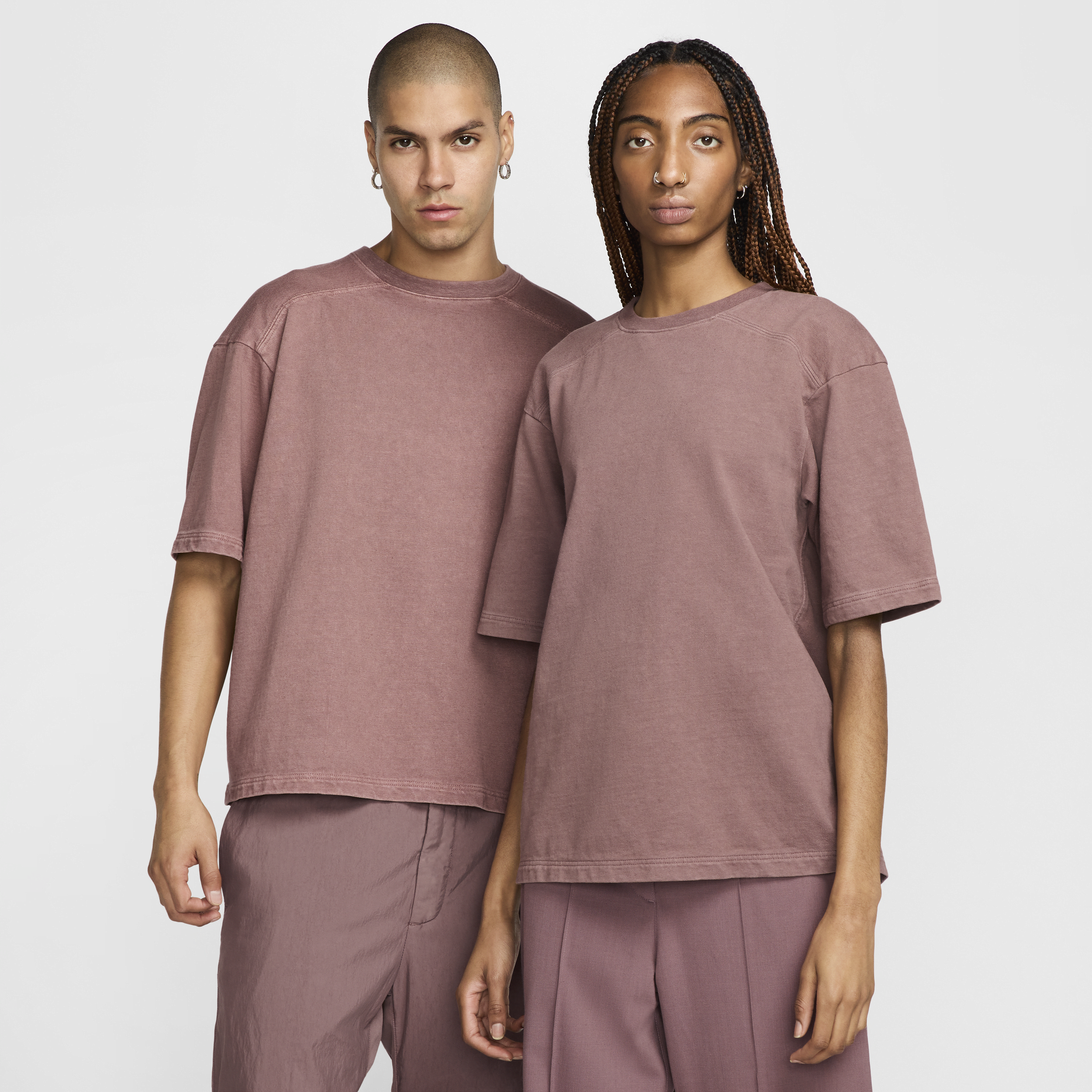 【ナイキ(NIKE)公式ストア】ナイキ Every Stitch Considered ガーメント ダイド ショートスリーブ Tシャツ FQ0276-298 パープル 【ナイキ(NIKE)公式ストア】ナイキ Every Stitch Considered ガーメント ダイド ショートスリーブ Tシャツ FQ0276-298 パープル