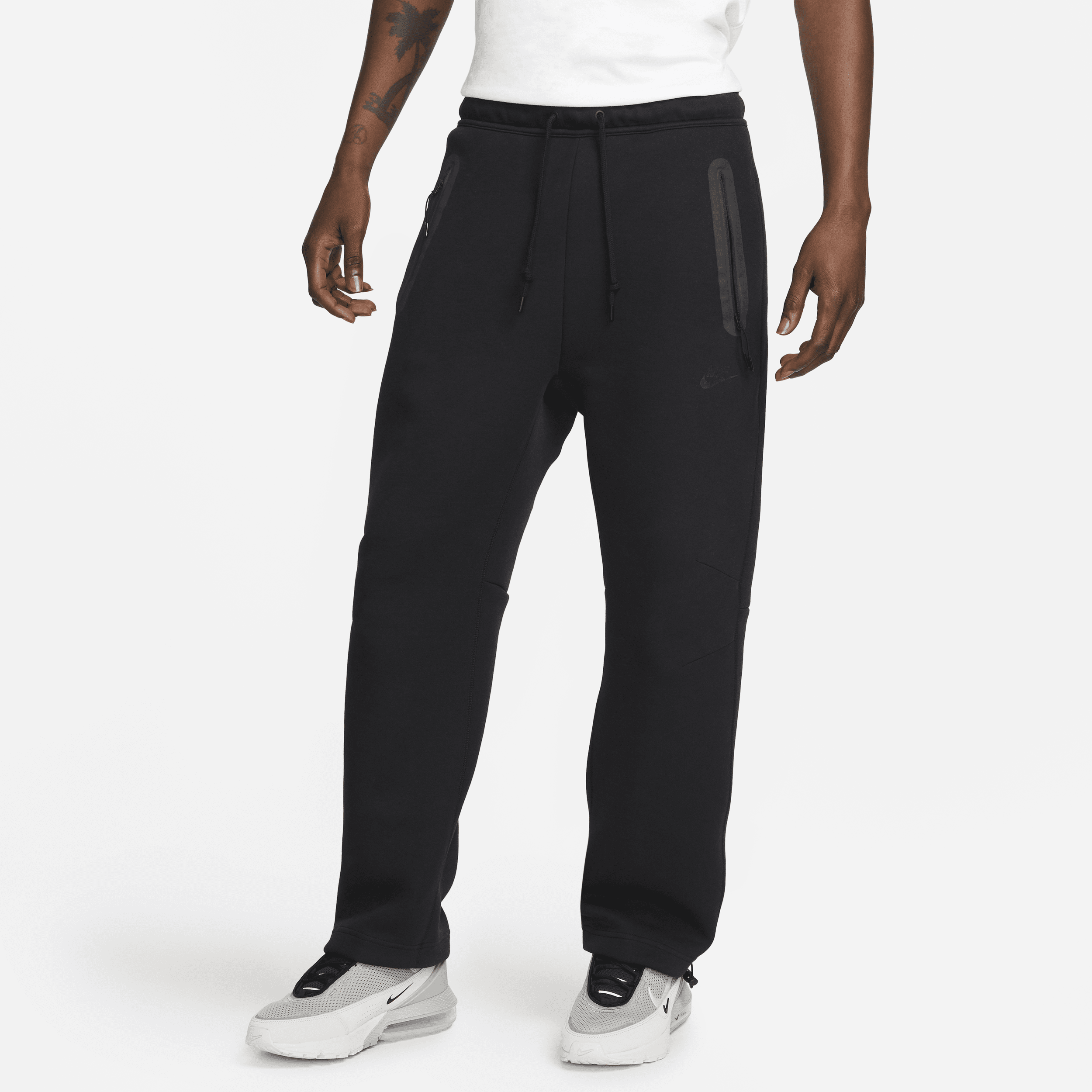 Pantaloni tuta con orlo aperto Nike Sportswear Tech Fleece – Uomo - Nero