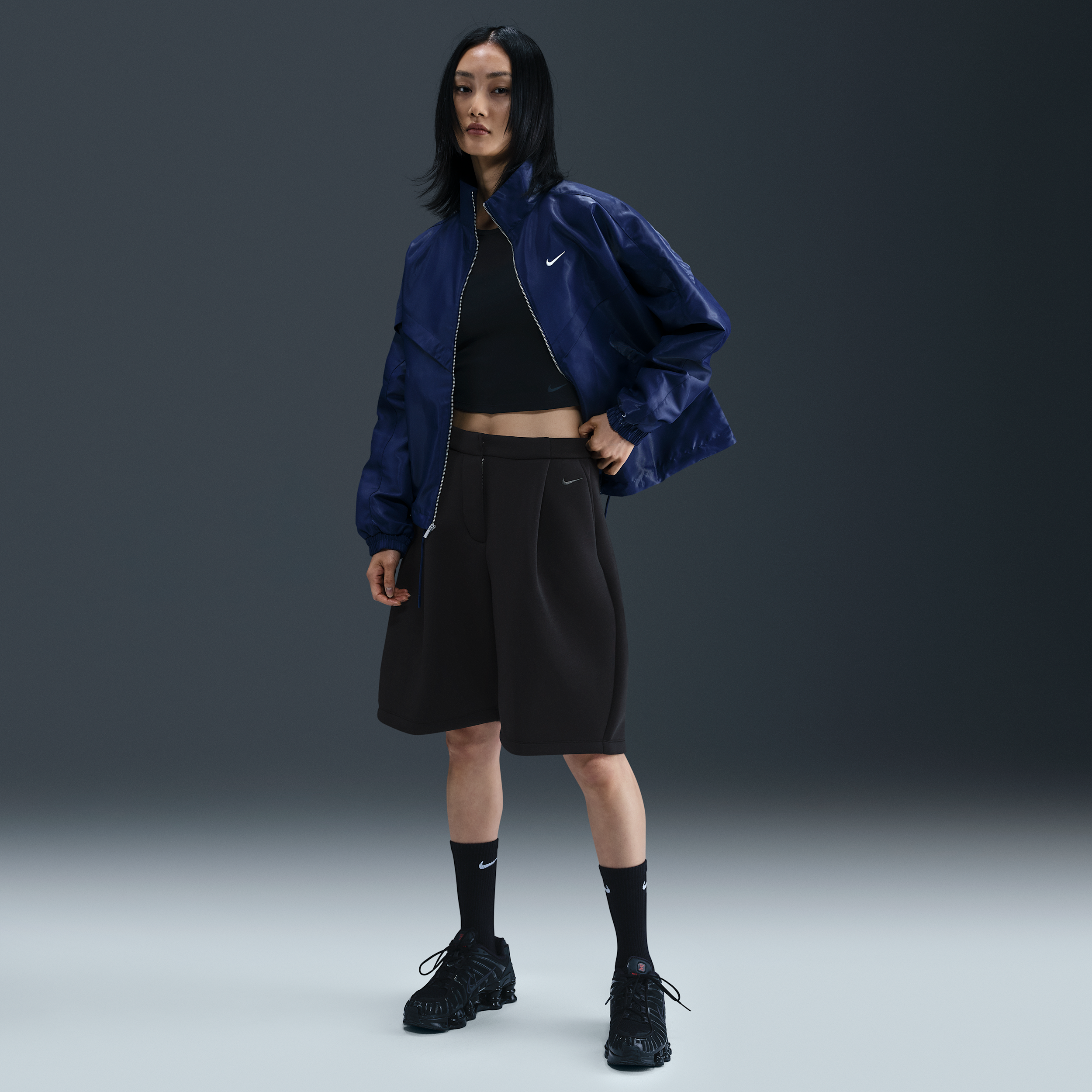 【ナイキ(NIKE)公式ストア】ナイキ スポーツウェア モダン フリース ウィメンズ ミッドライズ ルーズ ショートパンツ IF1656-010 ブラック 【ナイキ(NIKE)公式ストア】ナイキ スポーツウェア モダン フリース ウィメンズ ミッドライズ ルーズ ショートパンツ IF1656-010 ブラック