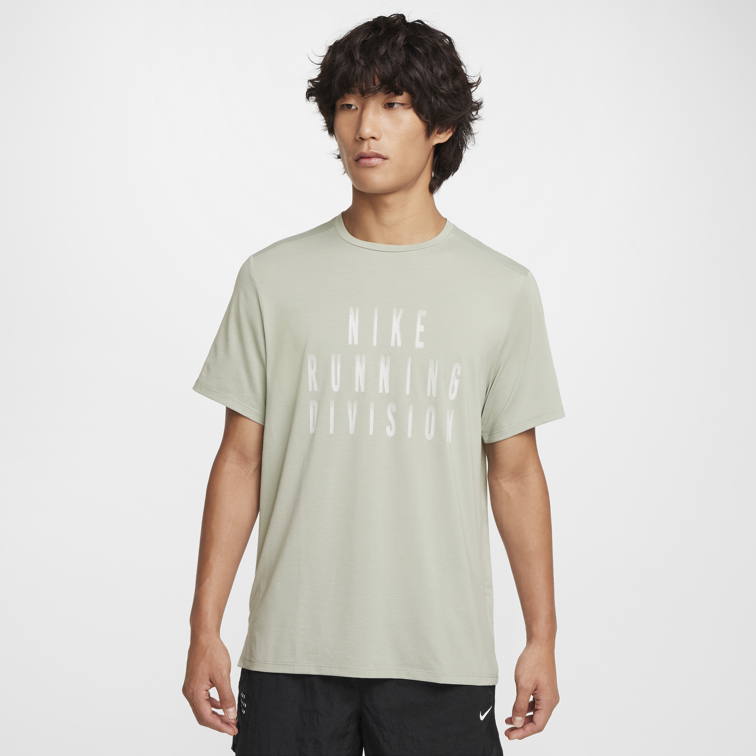 【ナイキ(NIKE)公式ストア】ナイキ ライズ 365 ランニング ディビジョン メンズ Dri-FIT ショートスリーブ ランニングトップ FZ1130-370 グリーン 【ナイキ(NIKE)公式ストア】ナイキ ライズ 365 ランニング ディビジョン メンズ Dri-FIT ショートスリーブ ランニングトップ FZ1130-370 グリーン