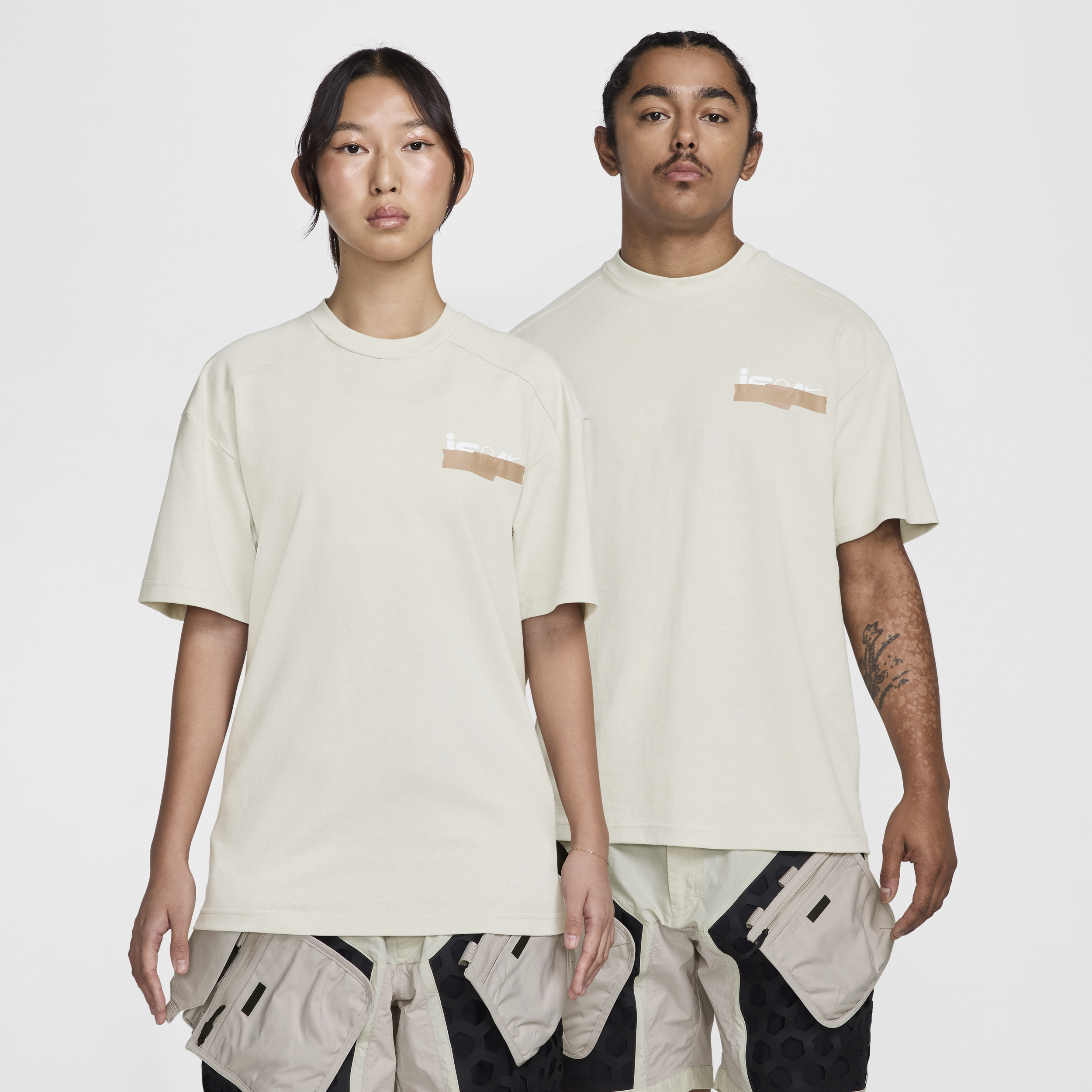 【ナイキ(NIKE)公式ストア】ナイキ ISPA Tシャツ FV4894-072 グレー 【ナイキ(NIKE)公式ストア】ナイキ ISPA Tシャツ FV4894-072 グレー
