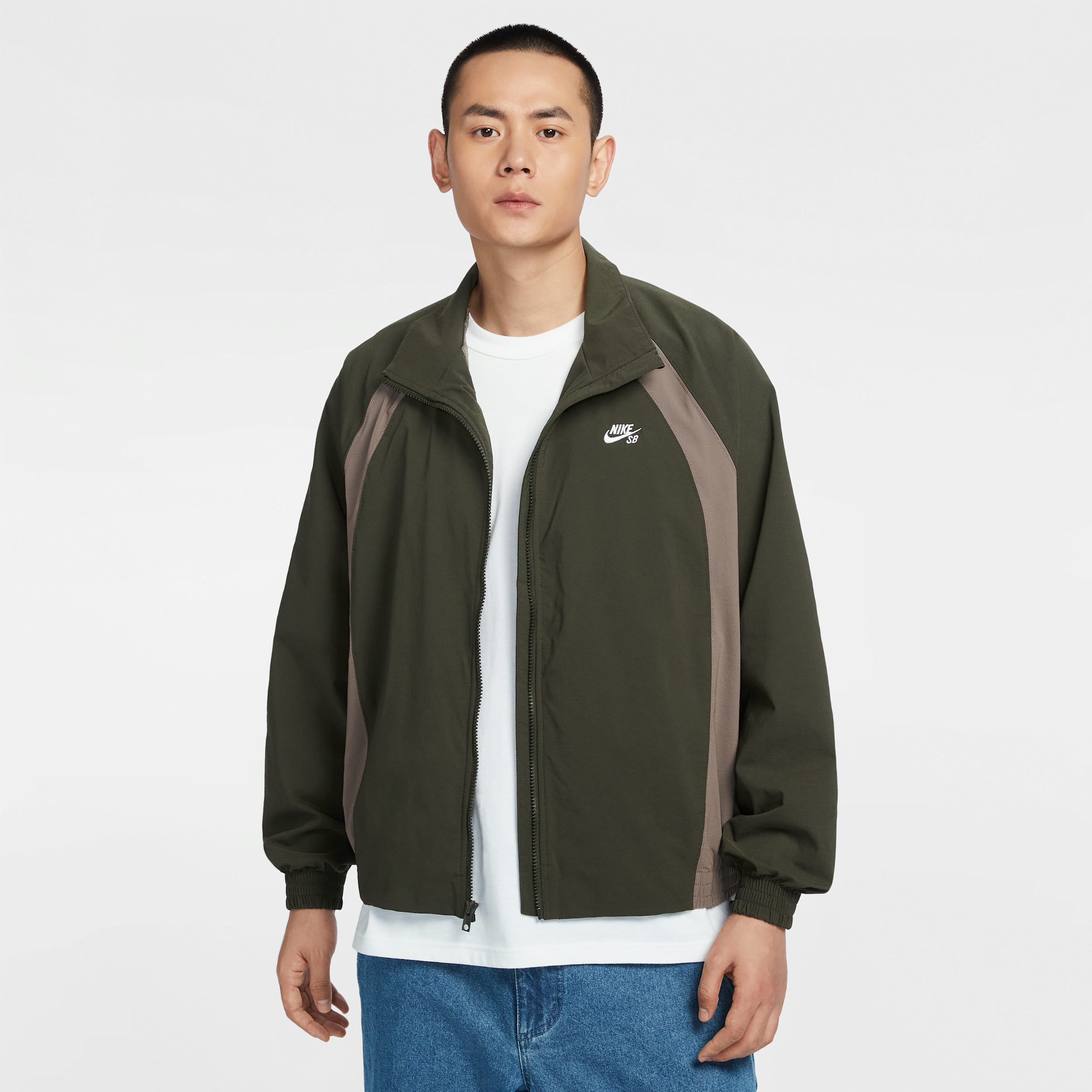 【ナイキ(NIKE)公式ストア】ナイキ SB フルジップ ウーブン スケートボードジャケット HJ2911-355 グリーン 【ナイキ(NIKE)公式ストア】ナイキ SB フルジップ ウーブン スケートボードジャケット HJ2911-355 グリーン