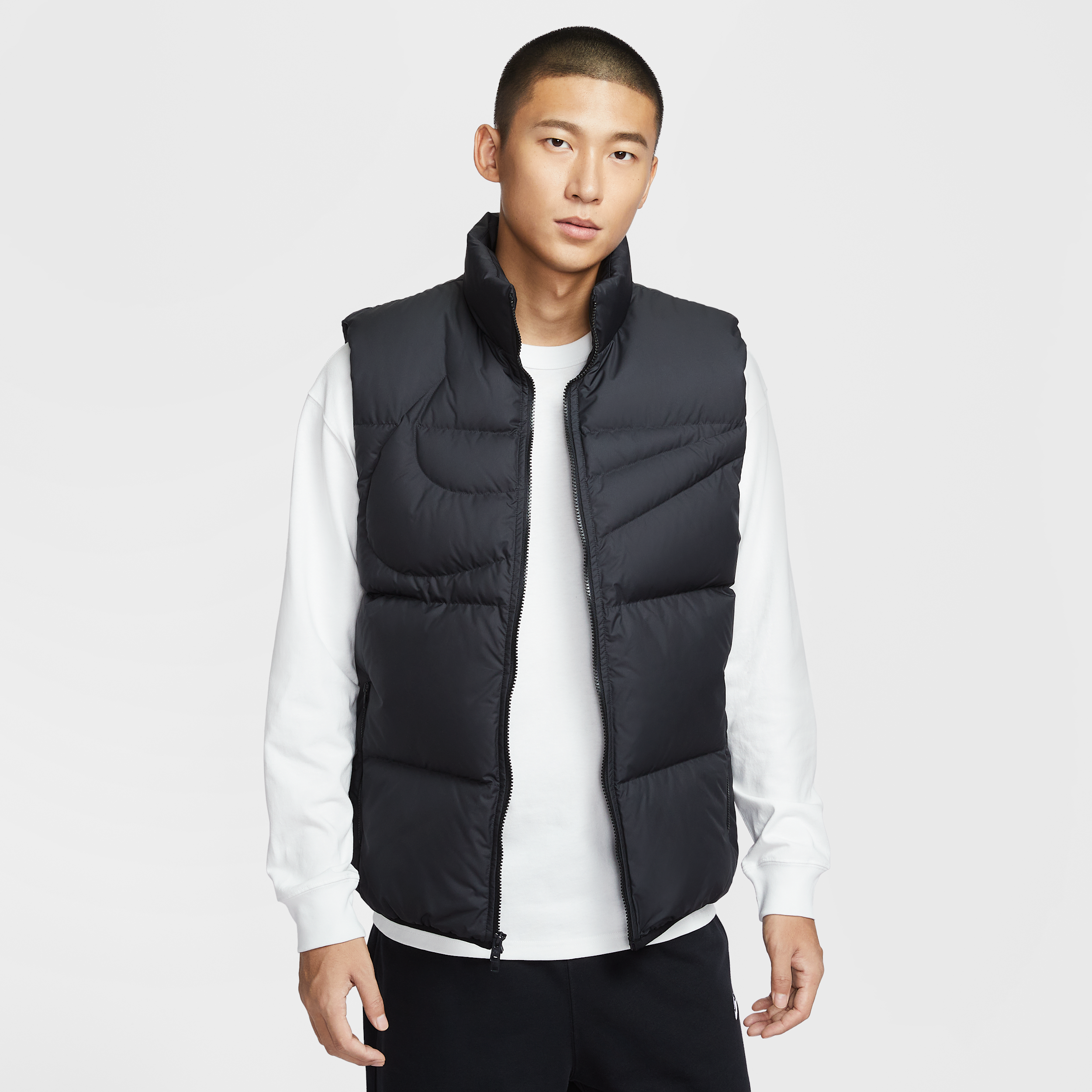 【ナイキ(NIKE)公式ストア】Nike スポーツウェア クラブ メンズ Therma-FIT ルーズ ベスト IH2369-010 ブラック 【ナイキ(NIKE)公式ストア】Nike スポーツウェア クラブ メンズ Therma-FIT ルーズ ベスト IH2369-010 ブラック