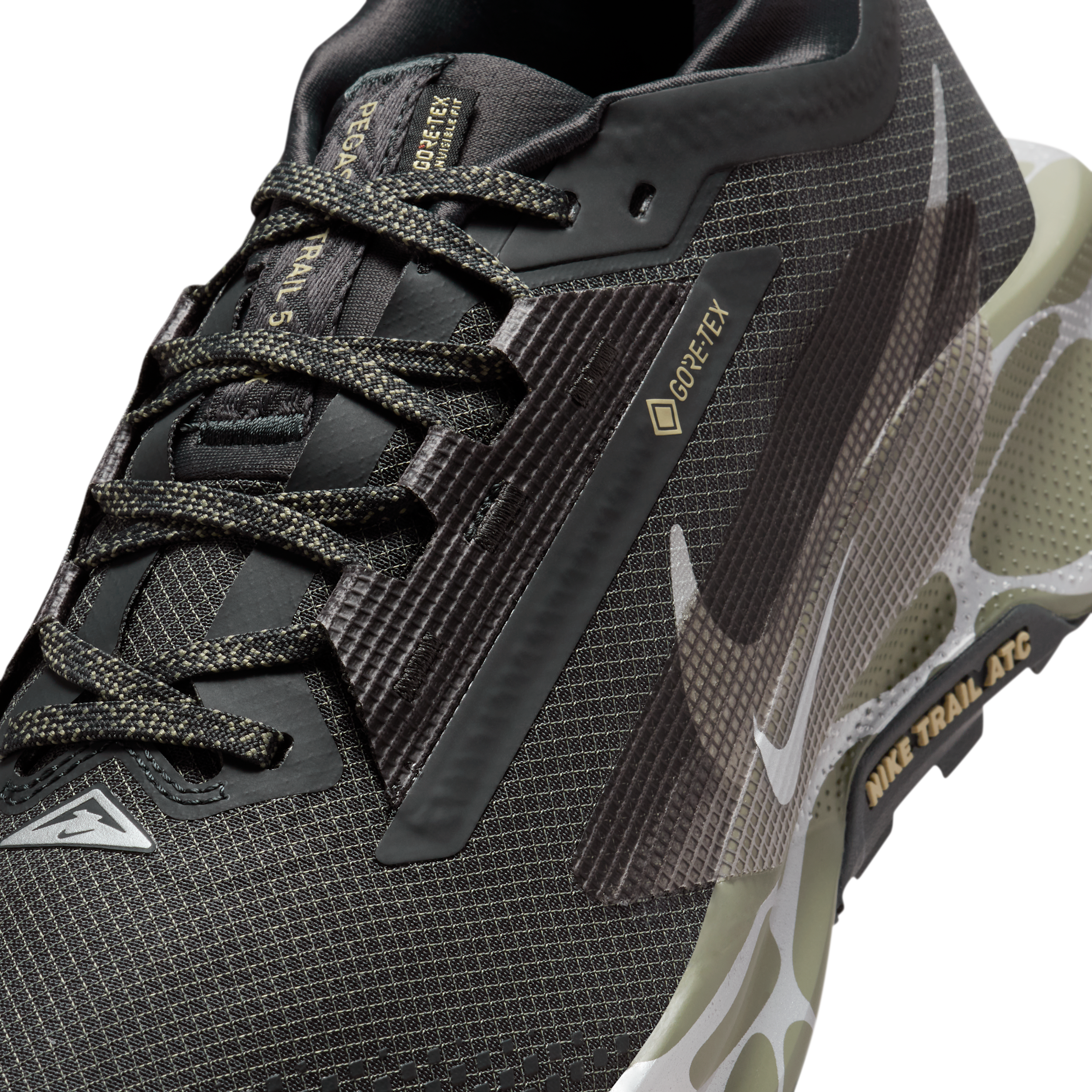 Nike Pegasus Trail 5 GORE-TEX Men's Waterproof Trail Running Shoes product image
