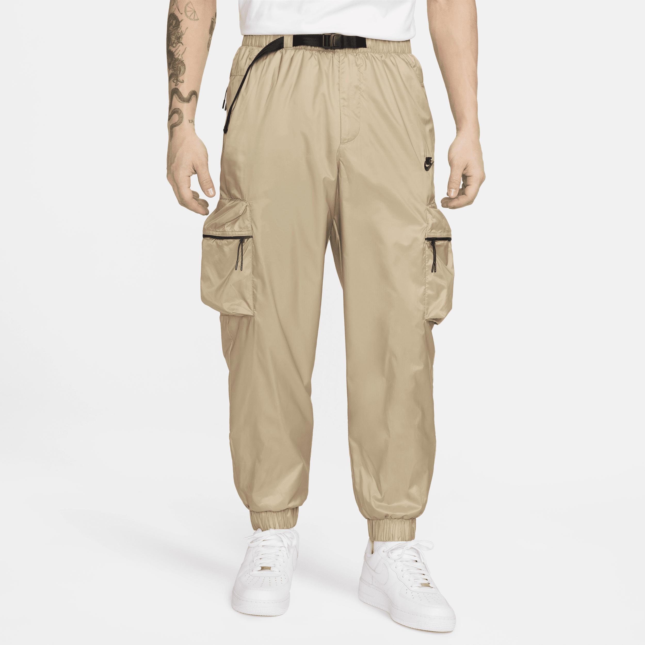 【ナイキ(NIKE)公式ストア】ナイキ テック メンズ 裏地付き ウーブン パンツ FB7912-247 ブラウン 【ナイキ(NIKE)公式ストア】ナイキ テック メンズ 裏地付き ウーブン パンツ FB7912-247 ブラウン