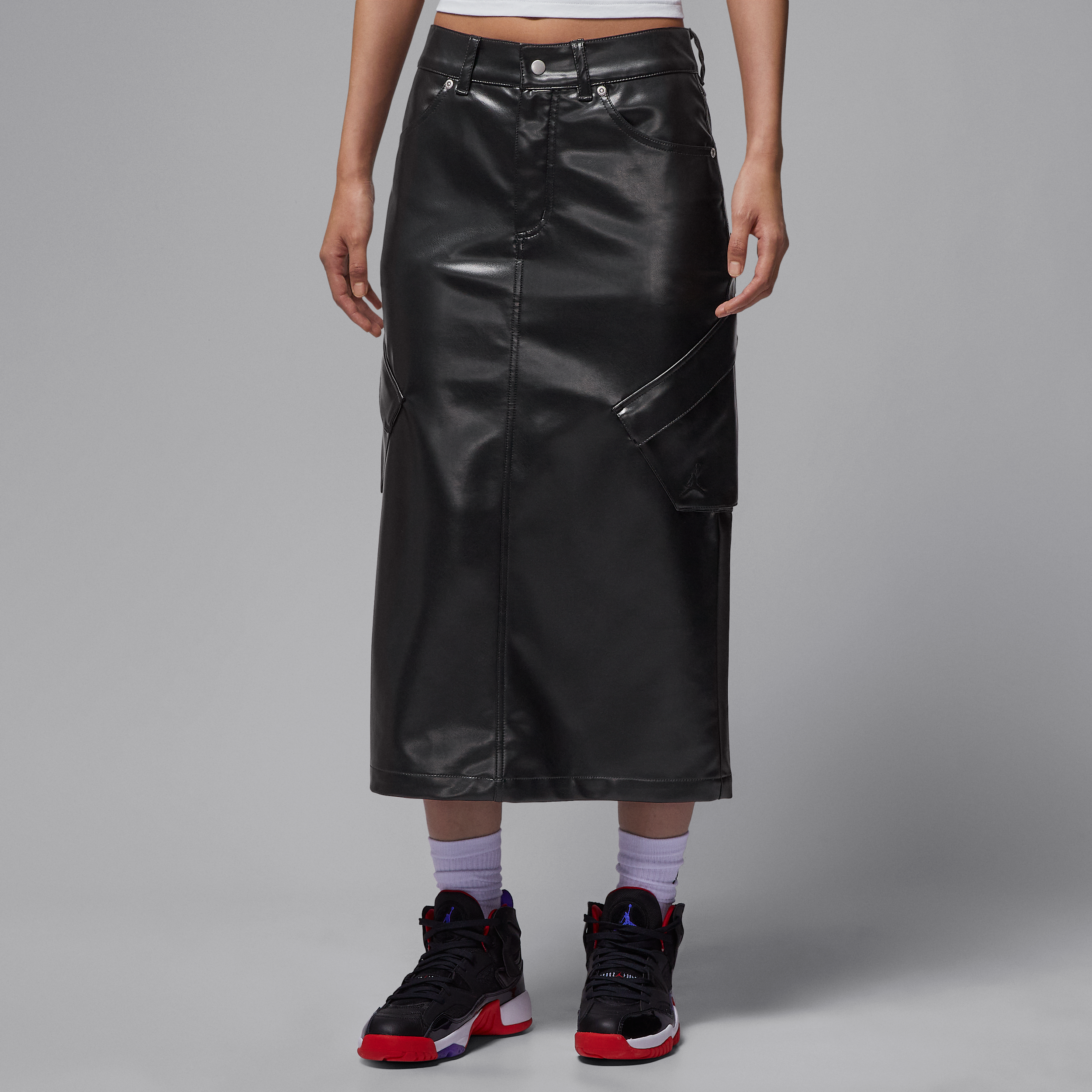 【ナイキ(NIKE)公式ストア】ジョーダン フライト シカゴ ウィメンズ フェイク レザー スカート IO0584-010 ブラック 【ナイキ(NIKE)公式ストア】ジョーダン フライト シカゴ ウィメンズ フェイク レザー スカート IO0584-010 ブラック