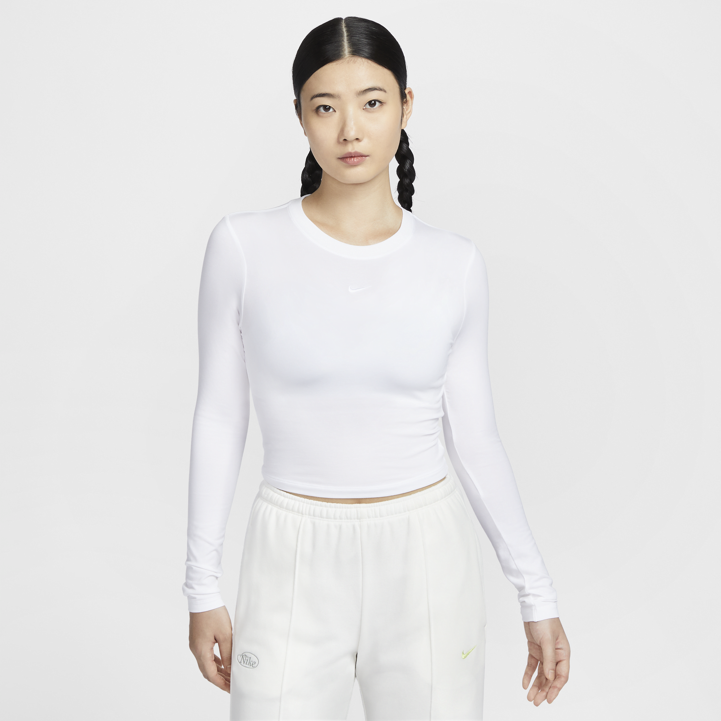 【ナイキ(NIKE)公式ストア】ナイキ スポーツウェア チル ニット ウィメンズ スリム ロングスリーブ クロップド トップ HF5323-100 ホワイト 【ナイキ(NIKE)公式ストア】ナイキ スポーツウェア チル ニット ウィメンズ スリム ロングスリーブ クロップド トップ HF5323-100 ホワイト