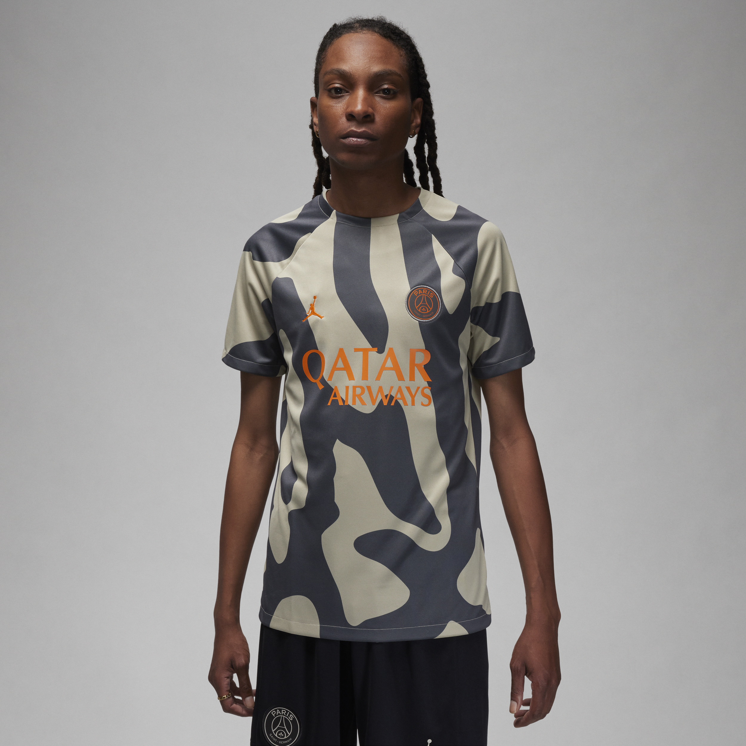 Nike Kortærmet Paris Saint-Germain Academy Pro Third Jordan Dri-FIT-fodboldopvarmningstrøje til mænd - brun