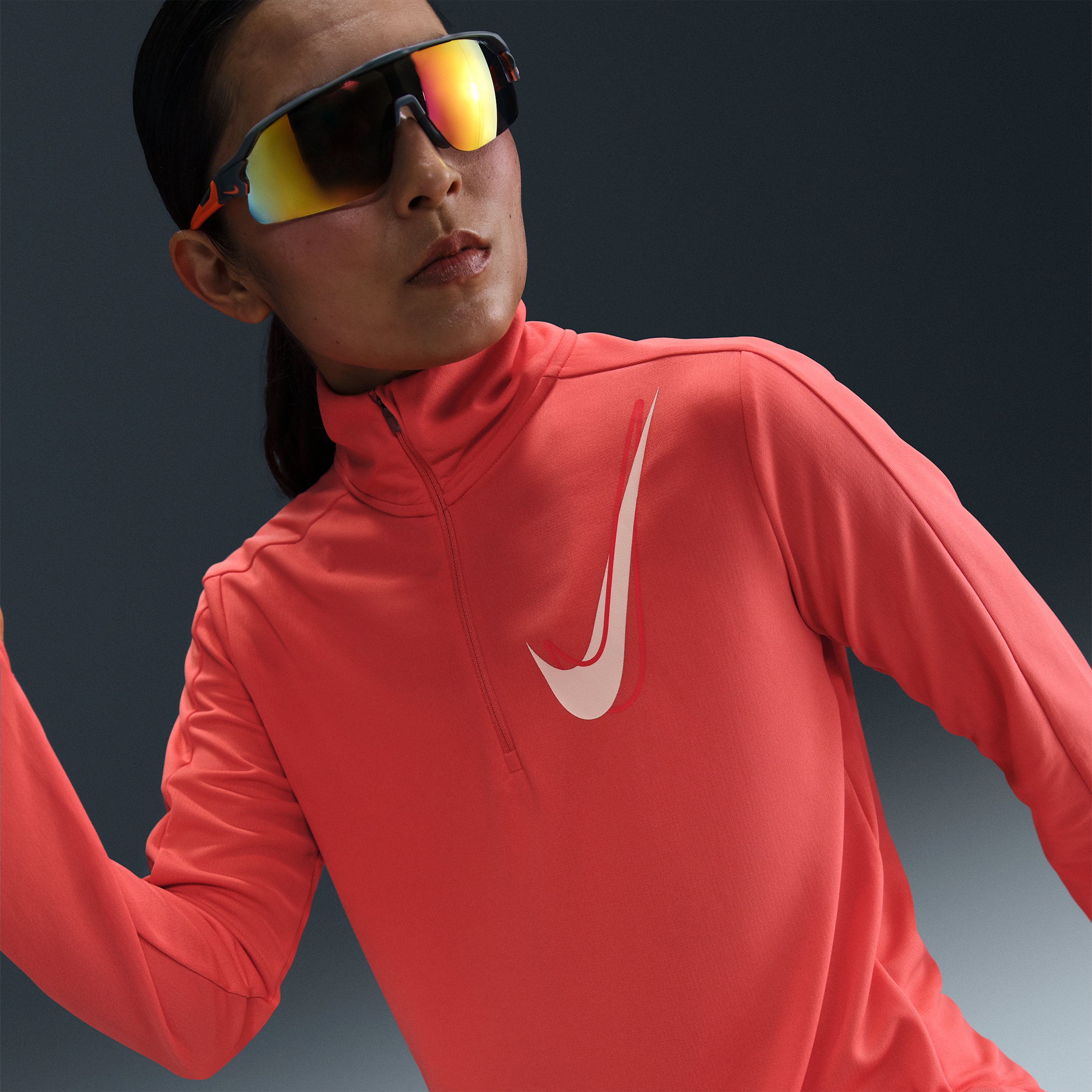 【ナイキ(NIKE)公式ストア】ナイキ スウッシュ ウィメンズ Dri-FIT 1/2ジップ ランニング ミッド レイヤー HJ2226-814 オレンジ 【ナイキ(NIKE)公式ストア】ナイキ スウッシュ ウィメンズ Dri-FIT 1/2ジップ ランニング ミッド レイヤー HJ2226-814 オレンジ