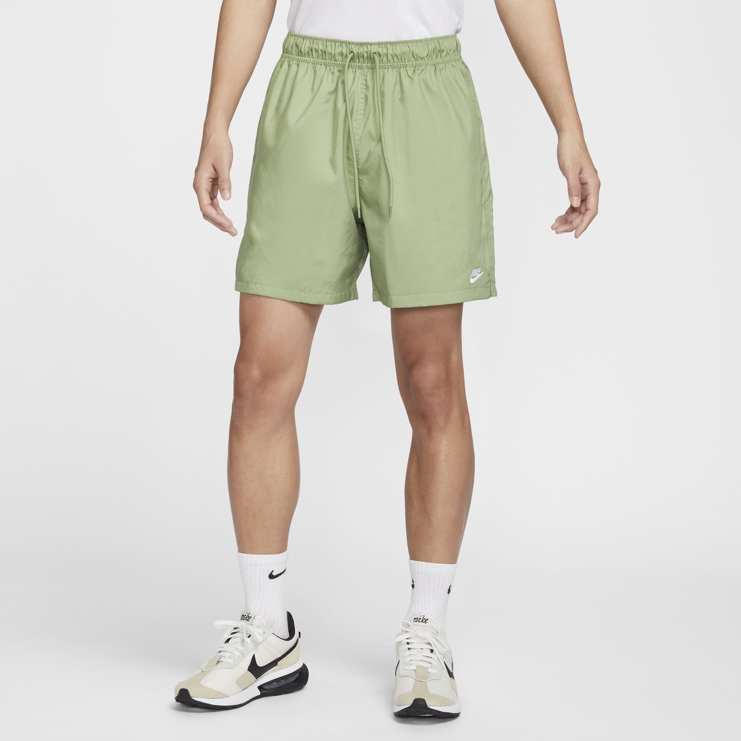 【ナイキ(NIKE)公式ストア】ナイキ クラブ メンズ ウーブン フロー ショートパンツ FN3308-386 グリーン 【ナイキ(NIKE)公式ストア】ナイキ クラブ メンズ ウーブン フロー ショートパンツ FN3308-386 グリーン