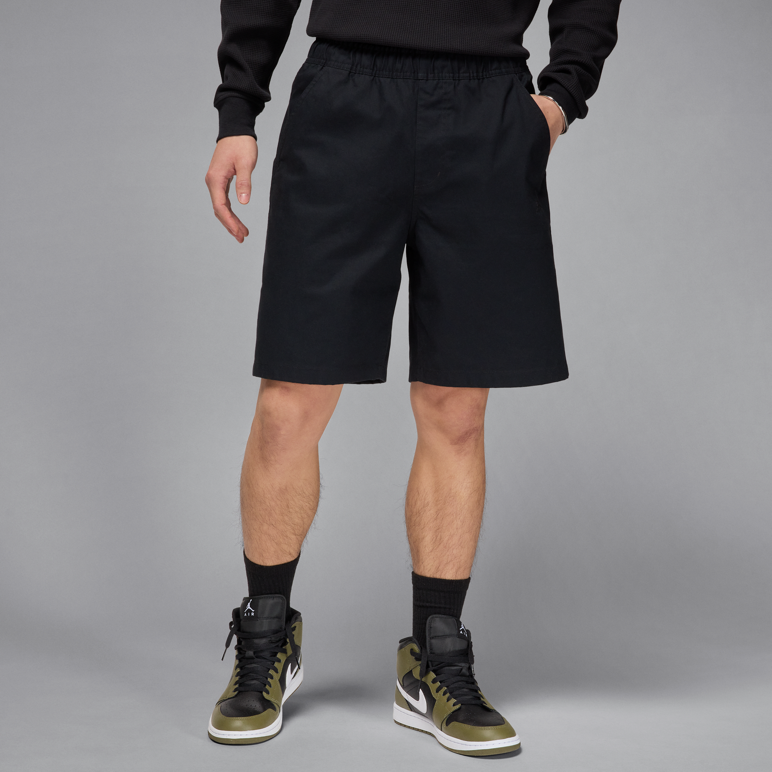 【ナイキ(NIKE)公式ストア】ジョーダン エッセンシャル メンズ ウーブン ショートパンツ HF9335-010 ブラック 【ナイキ(NIKE)公式ストア】ジョーダン エッセンシャル メンズ ウーブン ショートパンツ HF9335-010 ブラック