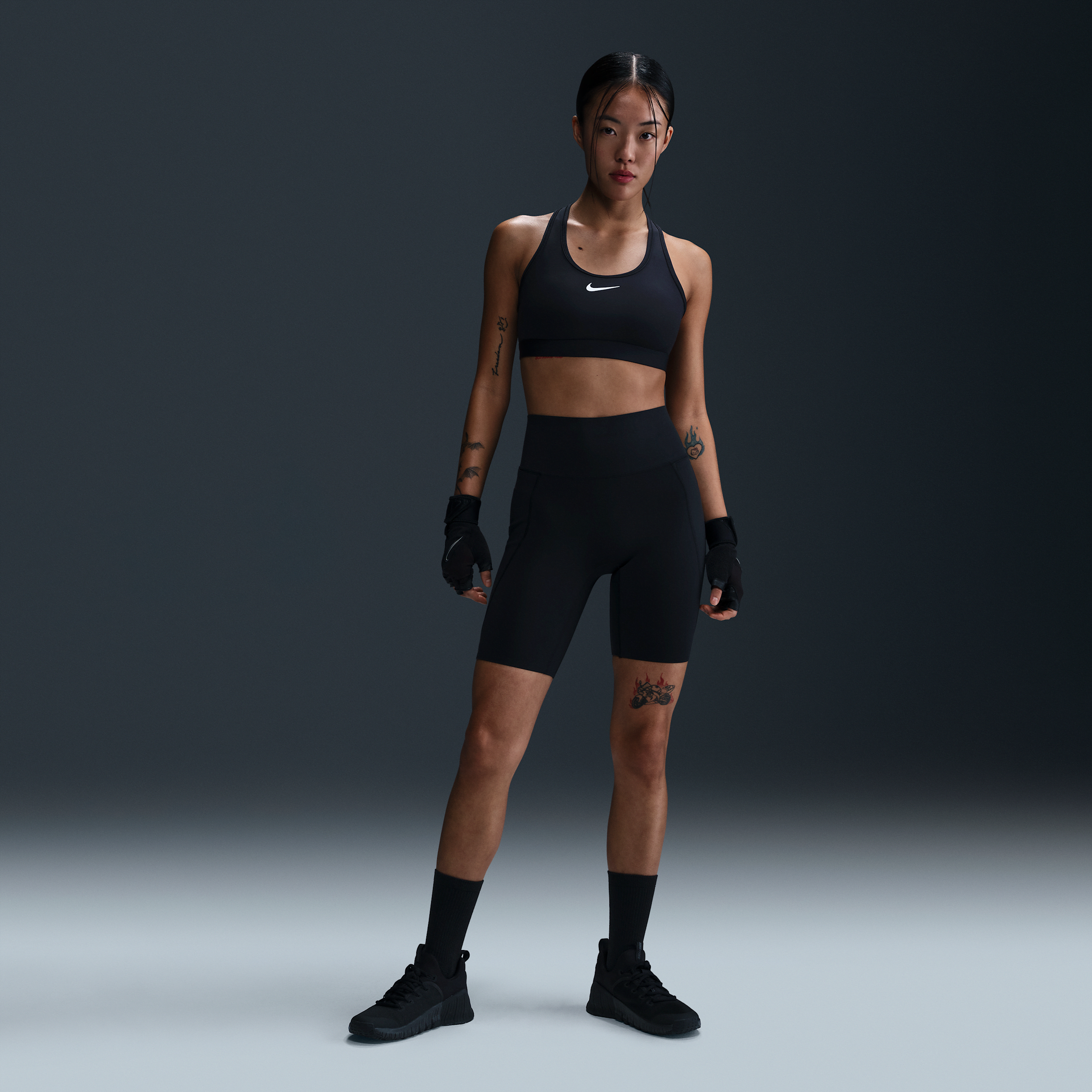 【ナイキ(NIKE)公式ストア】ナイキ ユニバーサ ウィメンズ ミディアムサポート ハイウエスト 21cm バイカー ショートパンツ ポケット付き HQ6824-010 ブラック 【ナイキ(NIKE)公式ストア】ナイキ ユニバーサ ウィメンズ ミディアムサポート ハイウエスト 21cm バイカー ショートパンツ ポケット付き HQ6824-010 ブラック
