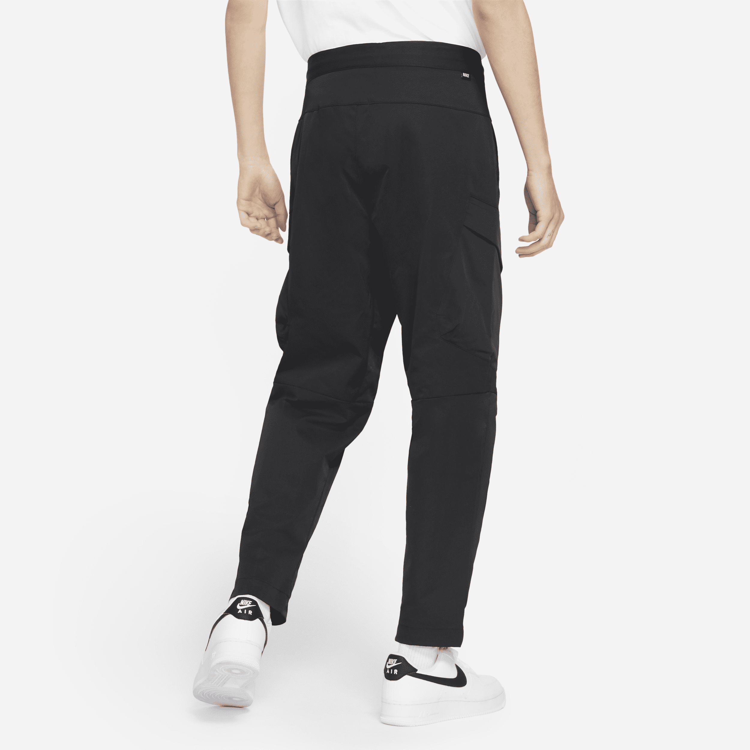 Men's woven cargo pants best sale nike sportswear tech pack