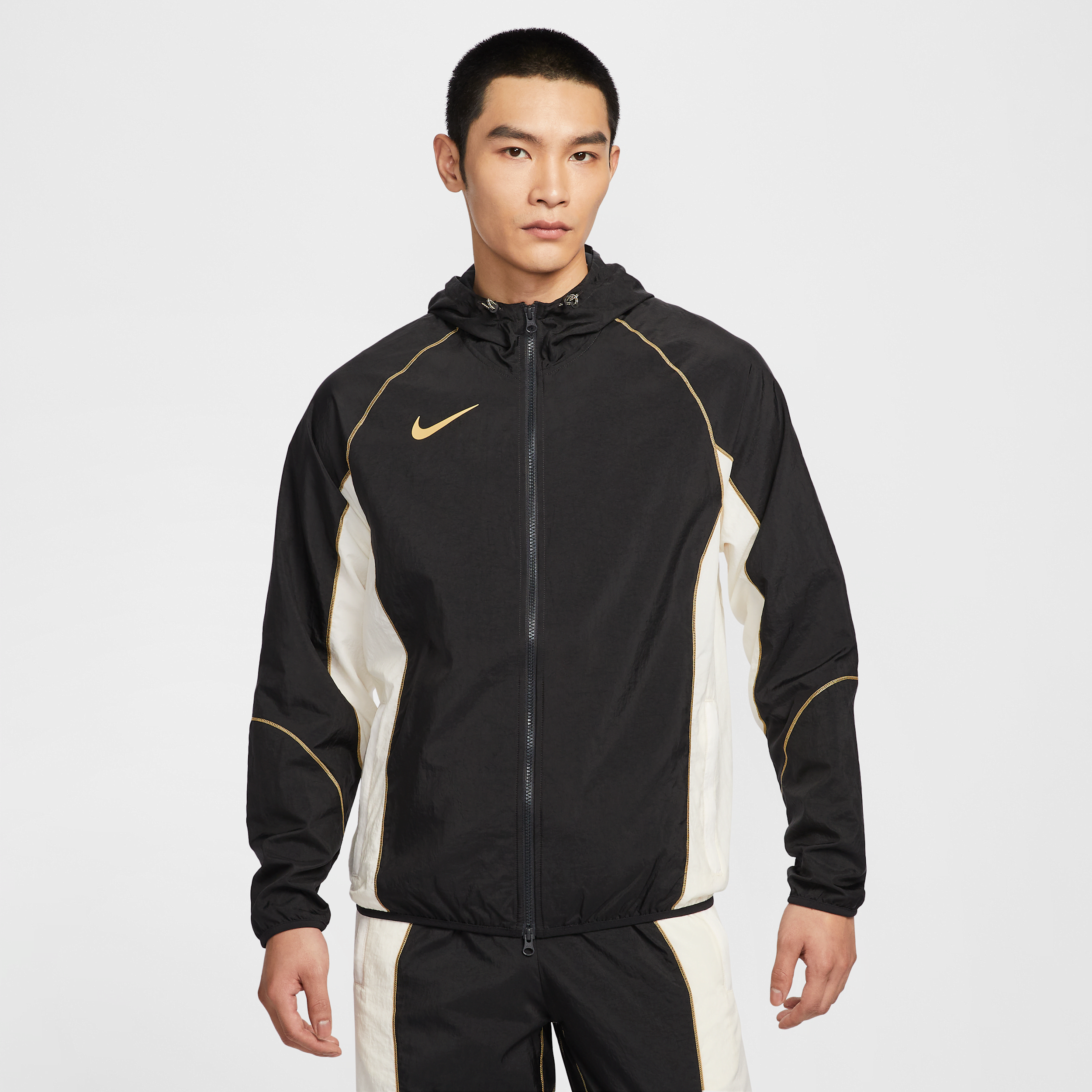 【ナイキ(NIKE)公式ストア】ナイキ ストライク+ メンズ 撥水 フーデッド サッカージャケット HJ3803-013 ブラック 【ナイキ(NIKE)公式ストア】ナイキ ストライク+ メンズ 撥水 フーデッド サッカージャケット HJ3803-013 ブラック