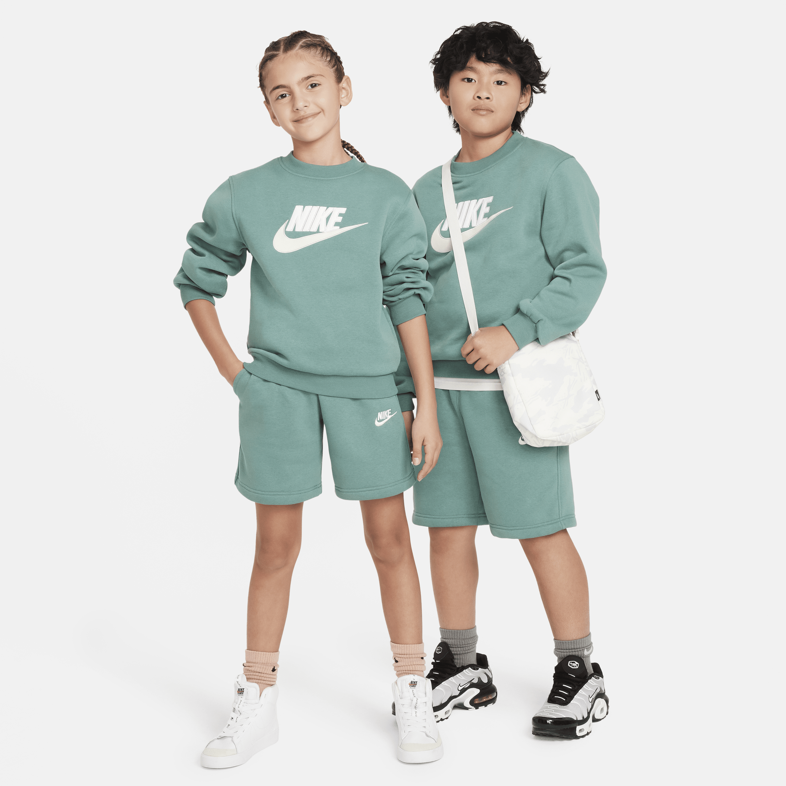 Nike Sportswear Club Fleece-tracksuit med shorts til større børn - grøn