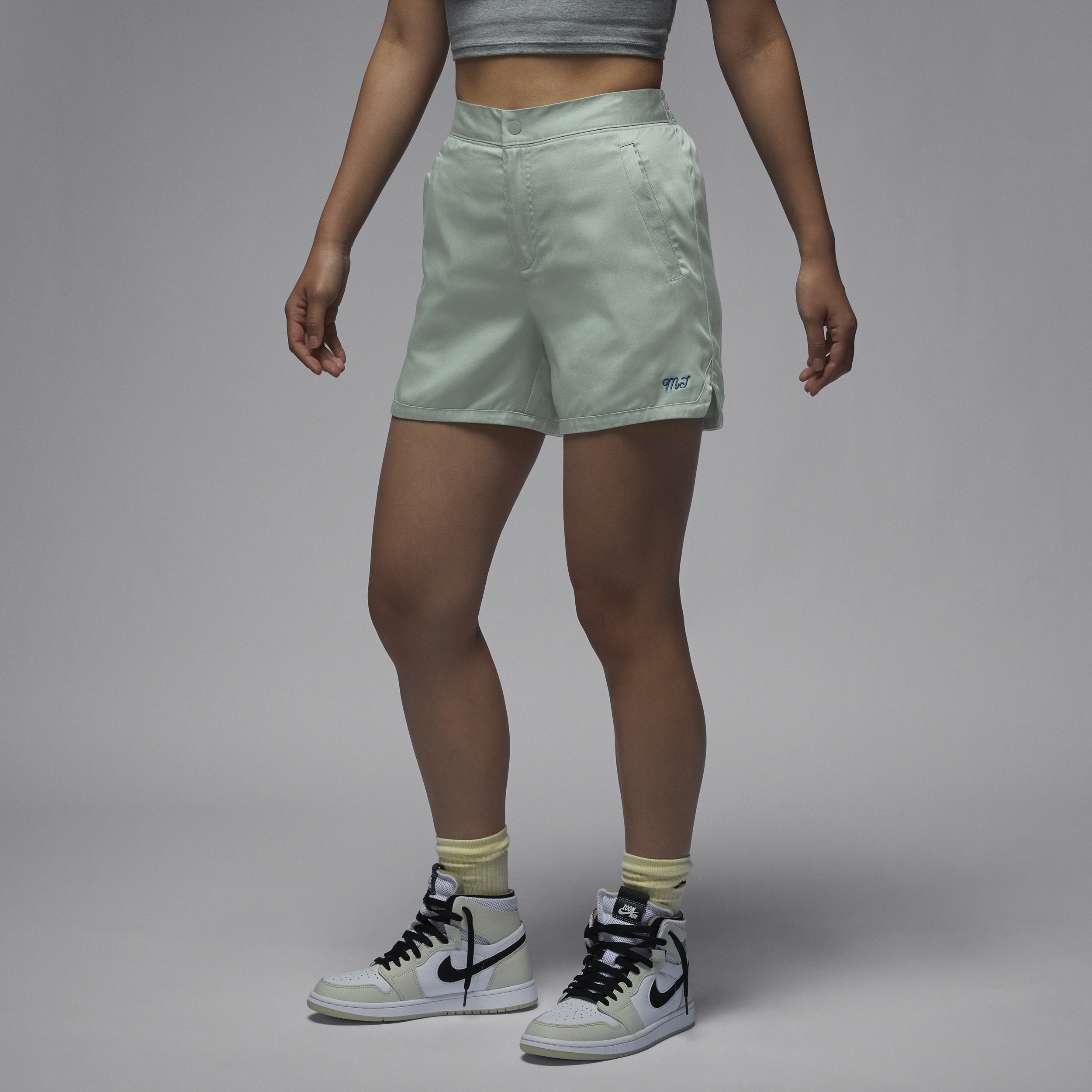 【ナイキ(NIKE)公式ストア】ジョーダン ウィメンズ ウーブン ショートパンツ FN5687-304 グリーン 【ナイキ(NIKE)公式ストア】ジョーダン ウィメンズ ウーブン ショートパンツ FN5687-304 グリーン