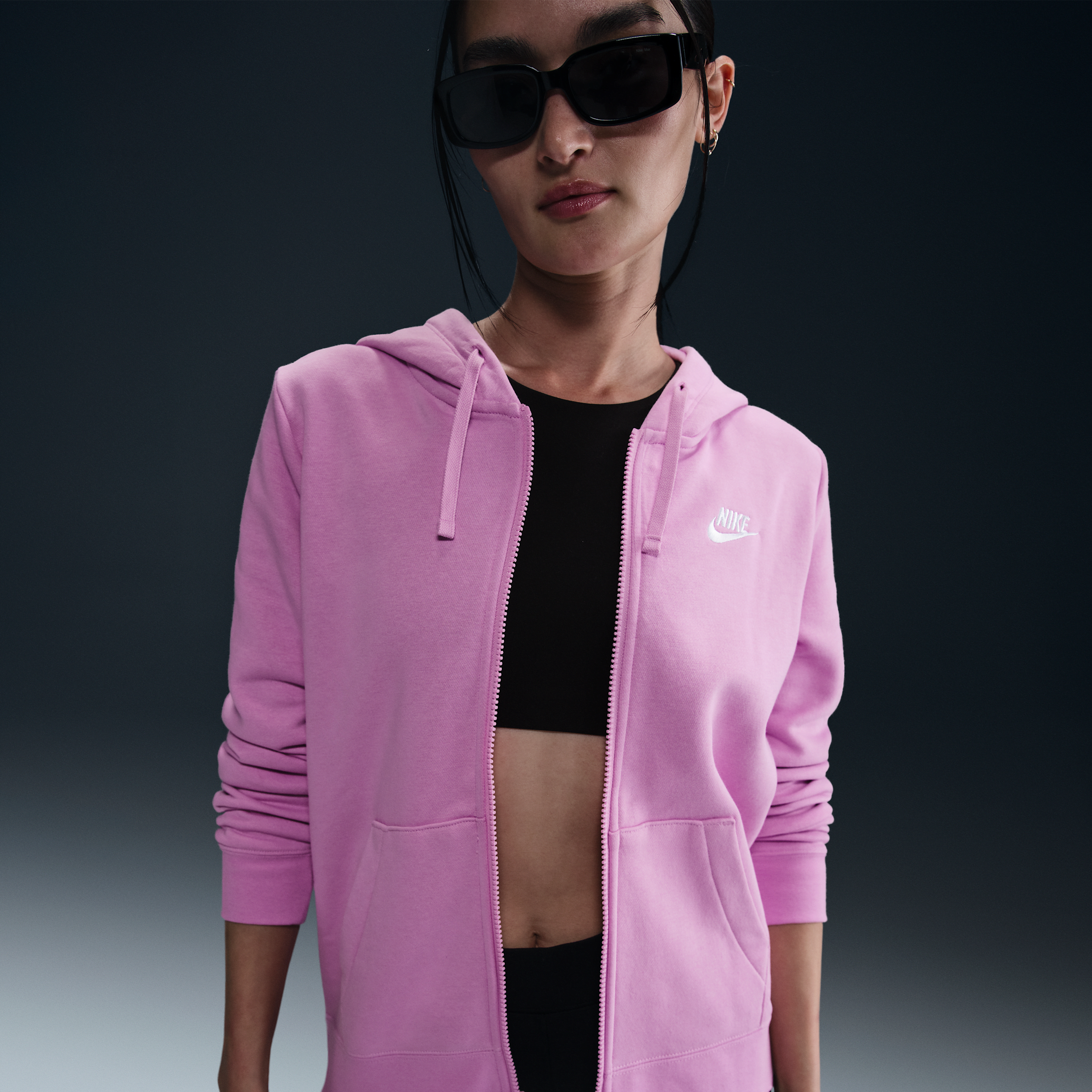 【ナイキ(NIKE)公式ストア】ナイキ スポーツウェア クラブ フリース ウィメンズ フルジップ パーカー DQ5472-632 ピンク 【ナイキ(NIKE)公式ストア】ナイキ スポーツウェア クラブ フリース ウィメンズ フルジップ パーカー DQ5472-632 ピンク
