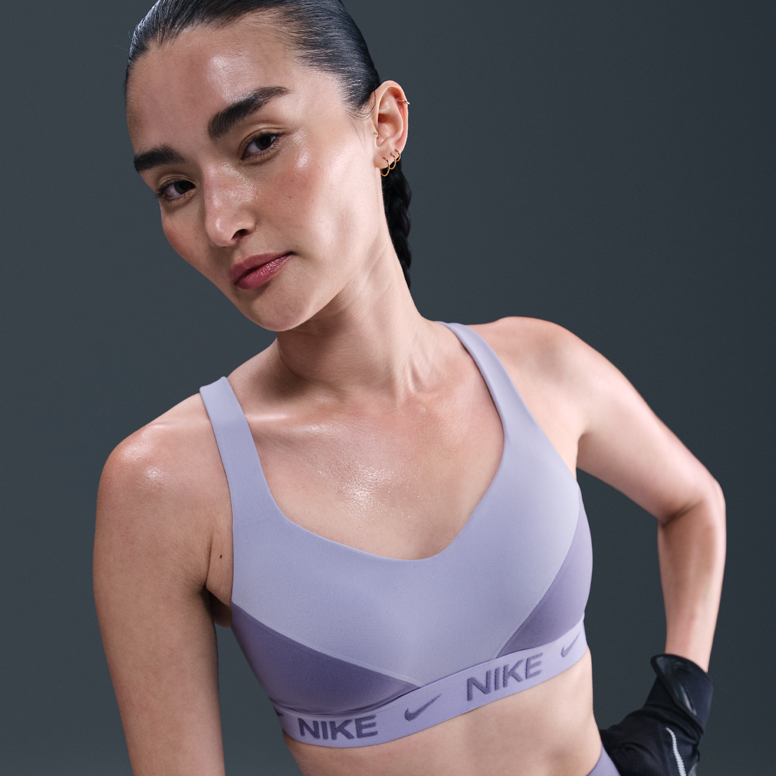 【ナイキ(NIKE)公式ストア】ナイキ インディ ハイサポート ウィメンズ パッディド アジャスタブル スポーツブラ FD1069-533 パープル 【ナイキ(NIKE)公式ストア】ナイキ インディ ハイサポート ウィメンズ パッディド アジャスタブル スポーツブラ FD1069-533 パープル