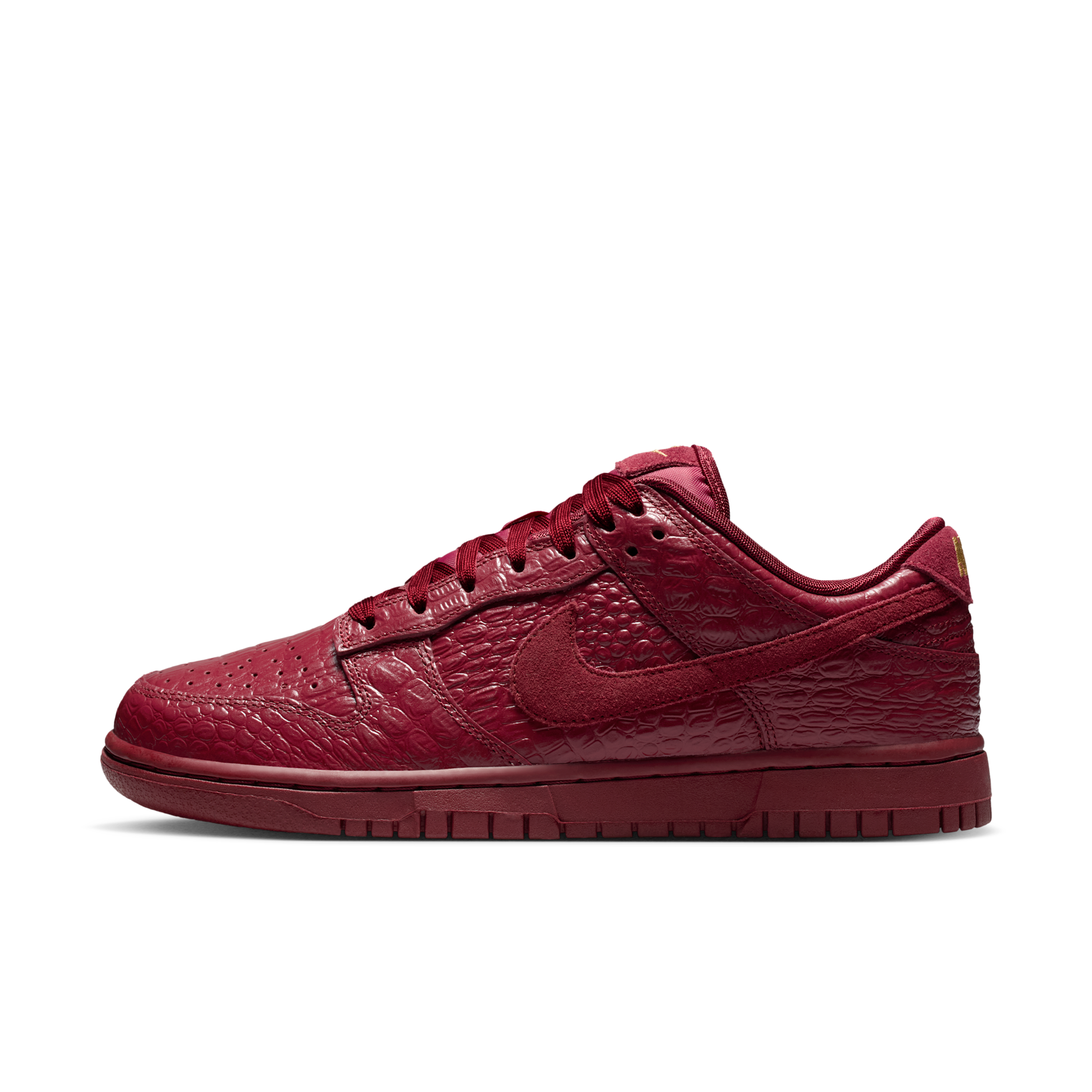 【ナイキ（NIKE）公式ストア】ナイキ ダンク LOW ウィメンズシューズ HV4388-600 レッド