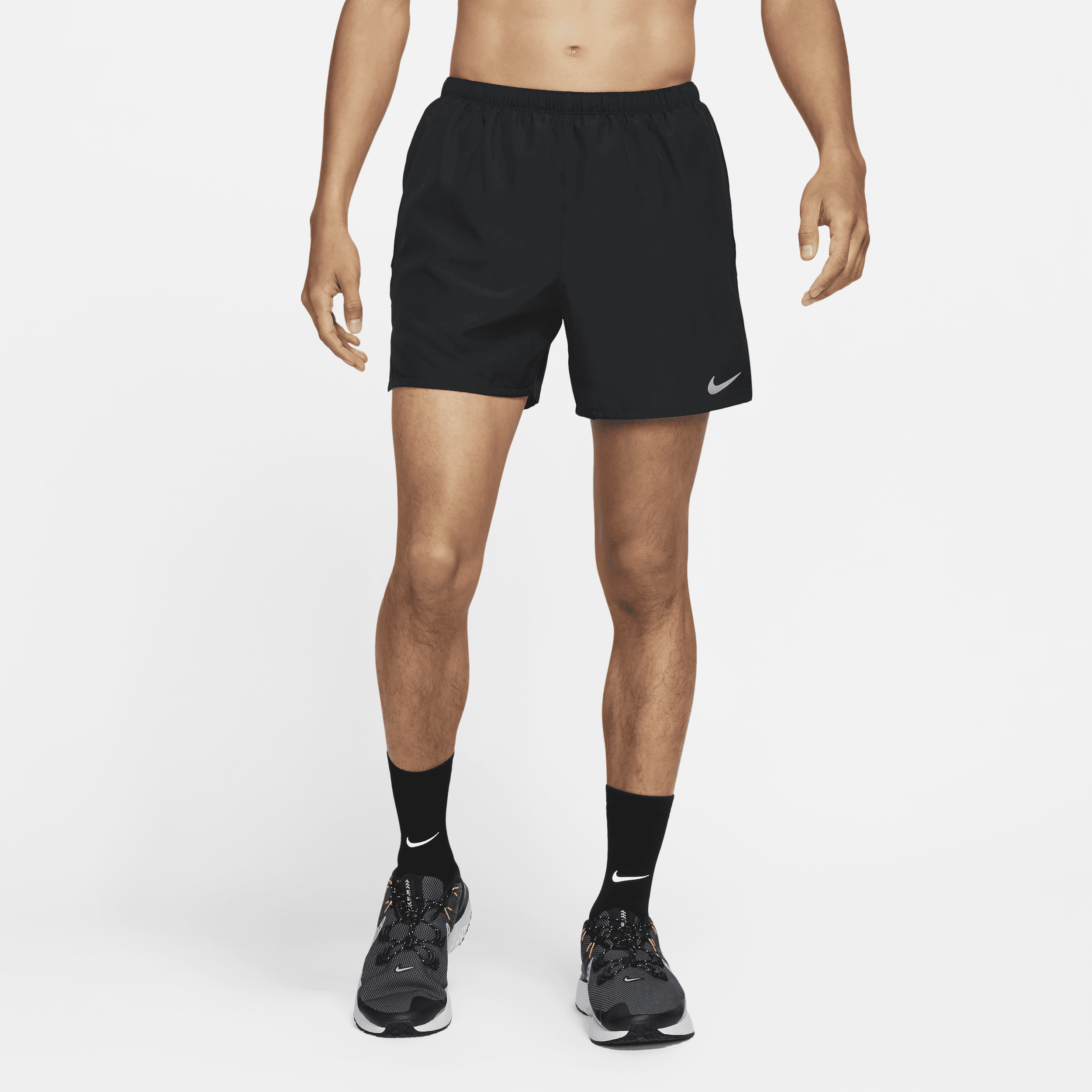 【ナイキ(NIKE)公式ストア】ナイキ チャレンジャー メンズ ランニングショートパンツ (インナー付き) CZ9063-010 ブラック 【ナイキ(NIKE)公式ストア】ナイキ チャレンジャー メンズ ランニングショートパンツ (インナー付き) CZ9063-010 ブラック