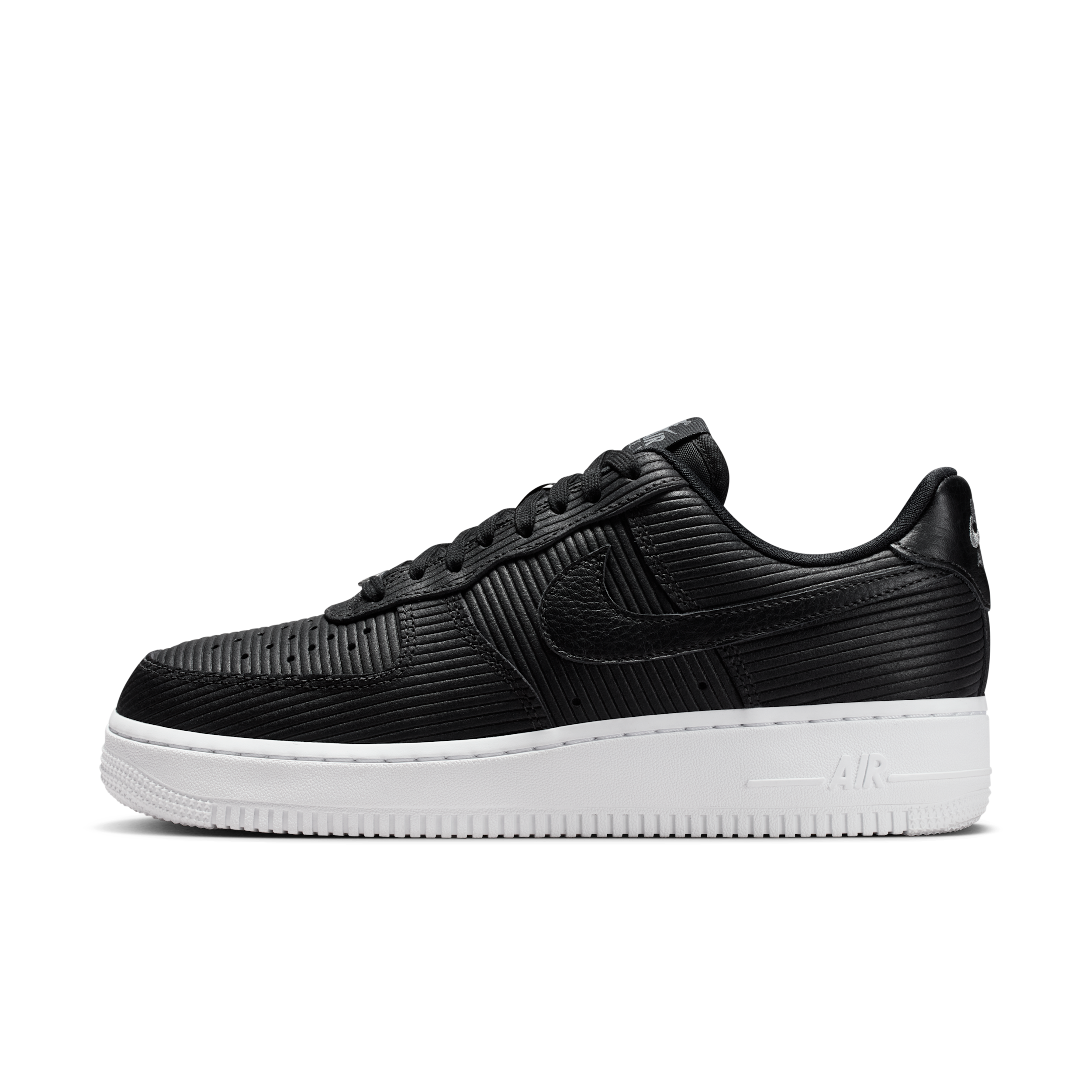 【ナイキ(NIKE)公式ストア】ナイキ エア フォース 1 '07 ウィメンズシューズ IM6533-002 ブラック 【ナイキ(NIKE)公式ストア】ナイキ エア フォース 1 '07 ウィメンズシューズ IM6533-002 ブラック