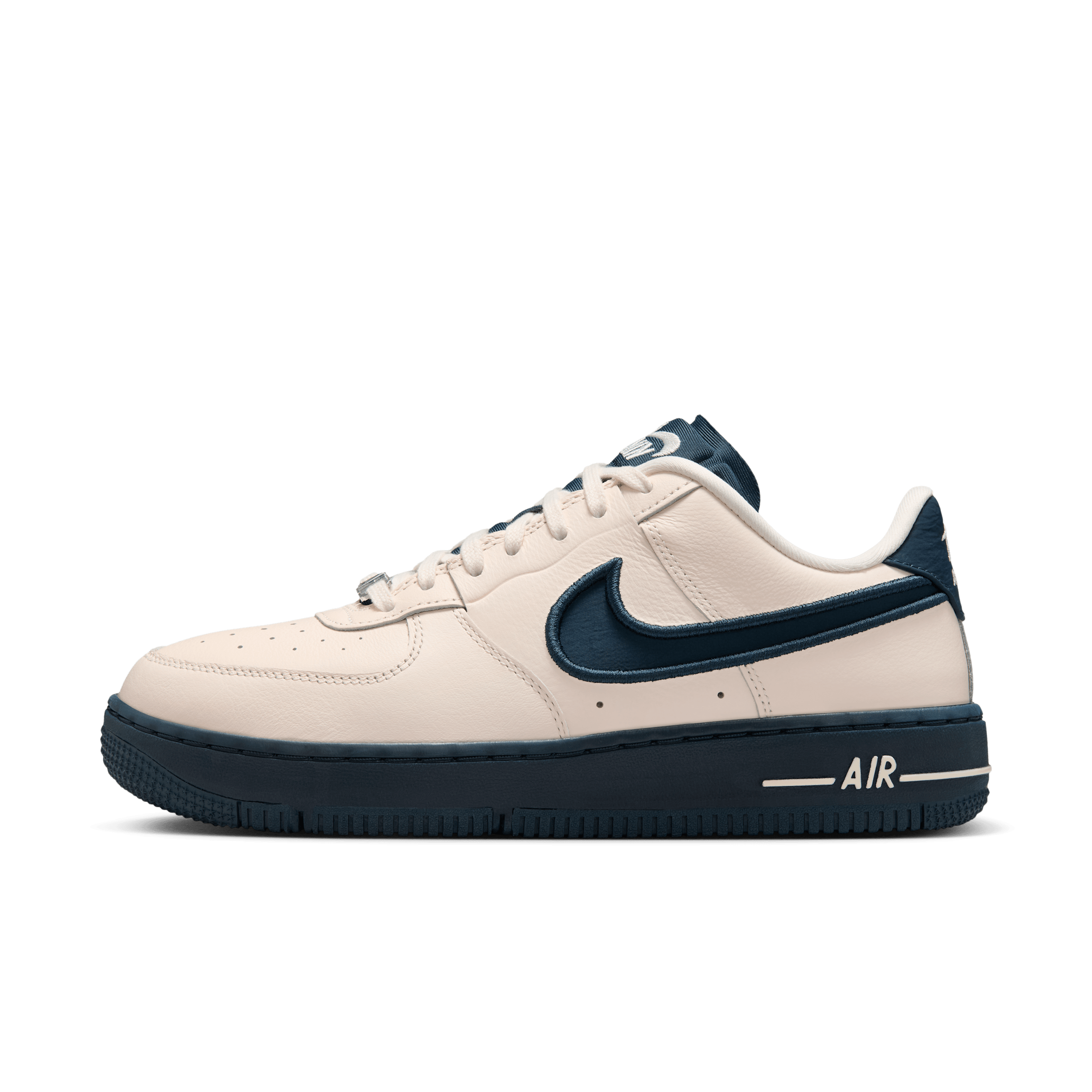 【ナイキ(NIKE)公式ストア】ナイキ エア フォース 1 ダンス ウィメンズシューズ FJ7409-103 ブラウン 【ナイキ(NIKE)公式ストア】ナイキ エア フォース 1 ダンス ウィメンズシューズ FJ7409-103 ブラウン