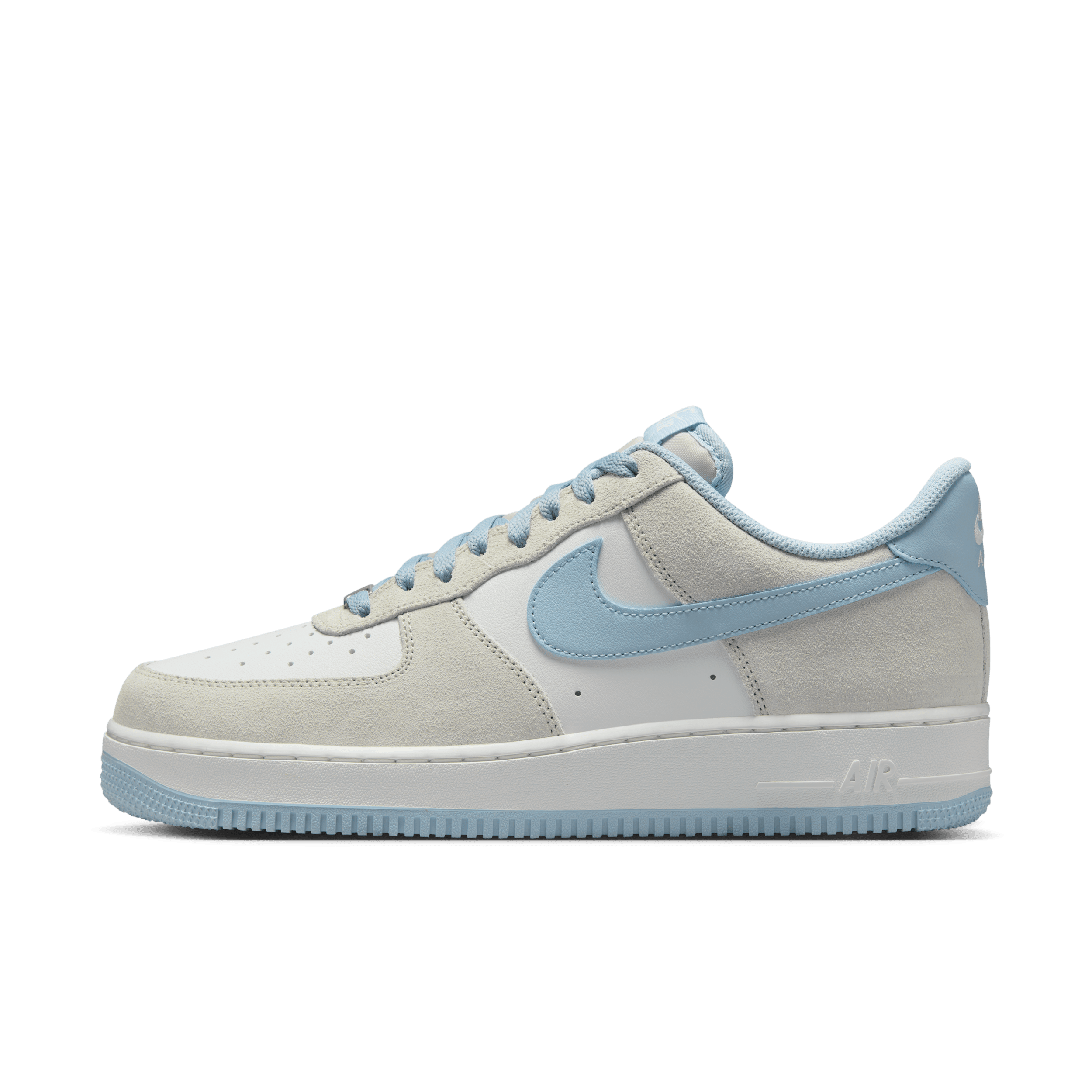 【ナイキ(NIKE)公式ストア】ナイキ エア フォース 1 '07 LV8 メンズシューズ FQ8714-005 グレー 【ナイキ(NIKE)公式ストア】ナイキ エア フォース 1 '07 LV8 メンズシューズ FQ8714-005 グレー