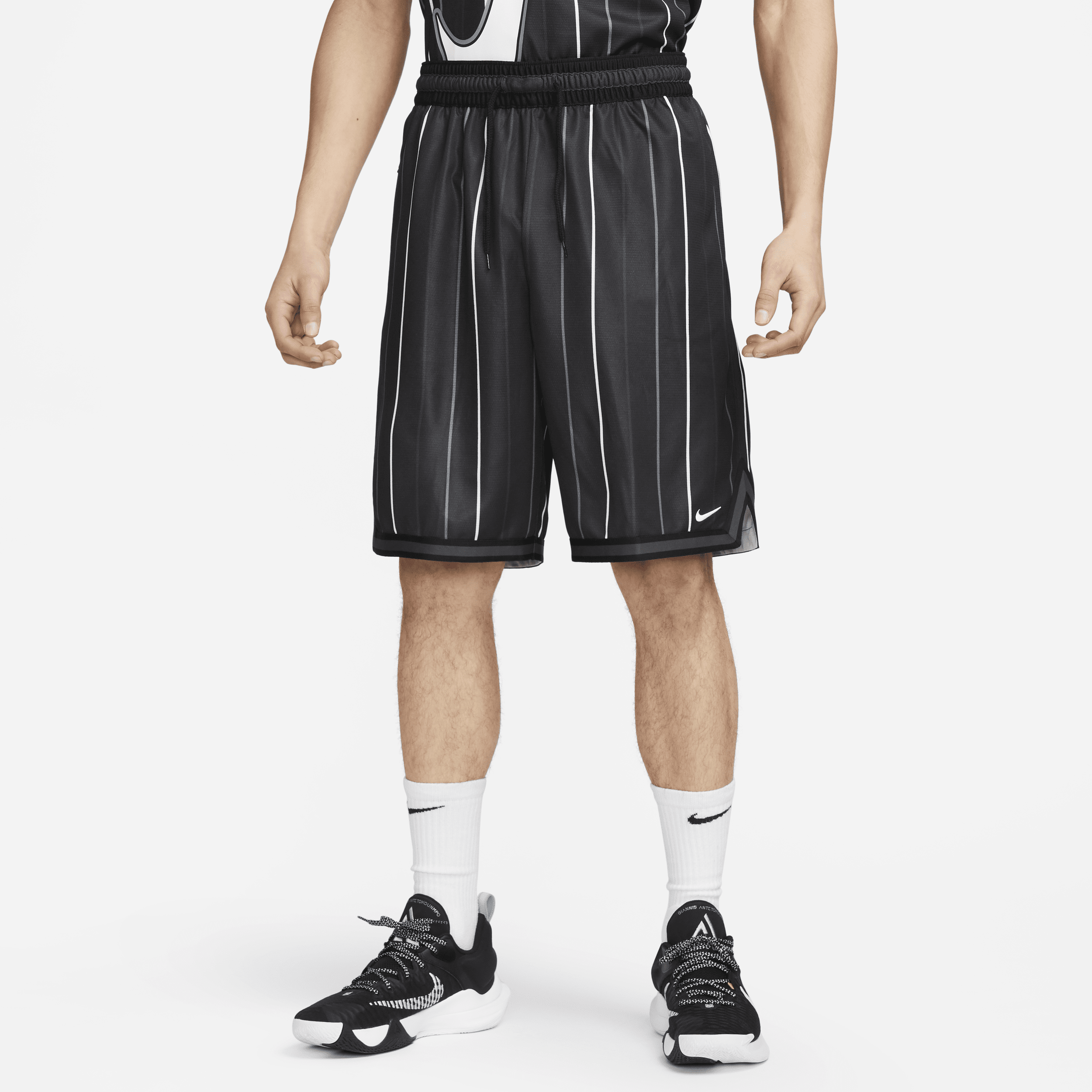 Nike Dri-FIT DNA Basketbalshorts voor heren (26 cm) - Zwart