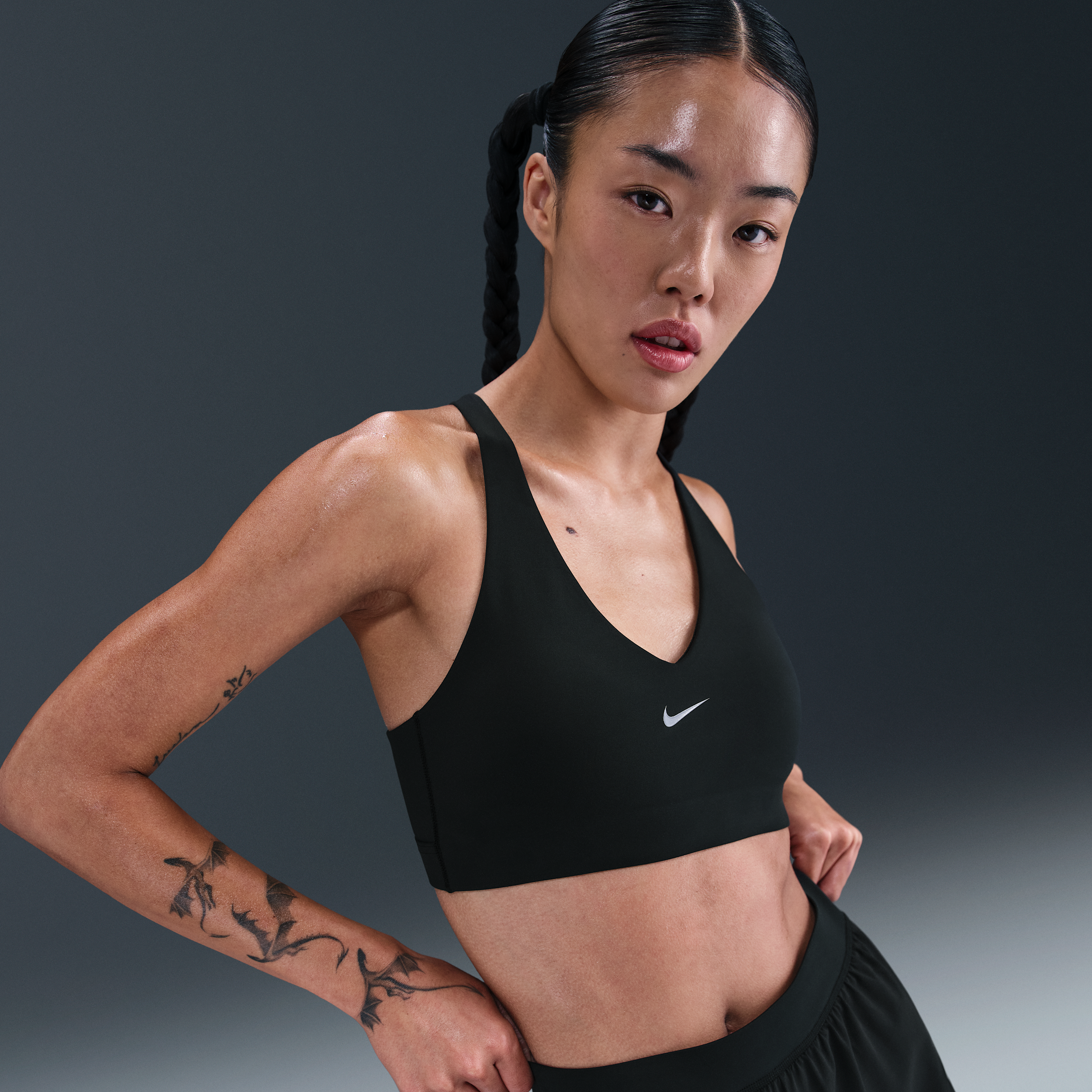 【ナイキ（NIKE）公式ストア】Nike ユニバーサ ウィメンズ ミディアムサポート パッディド スポーツブラ IB9831-010 ブラック
