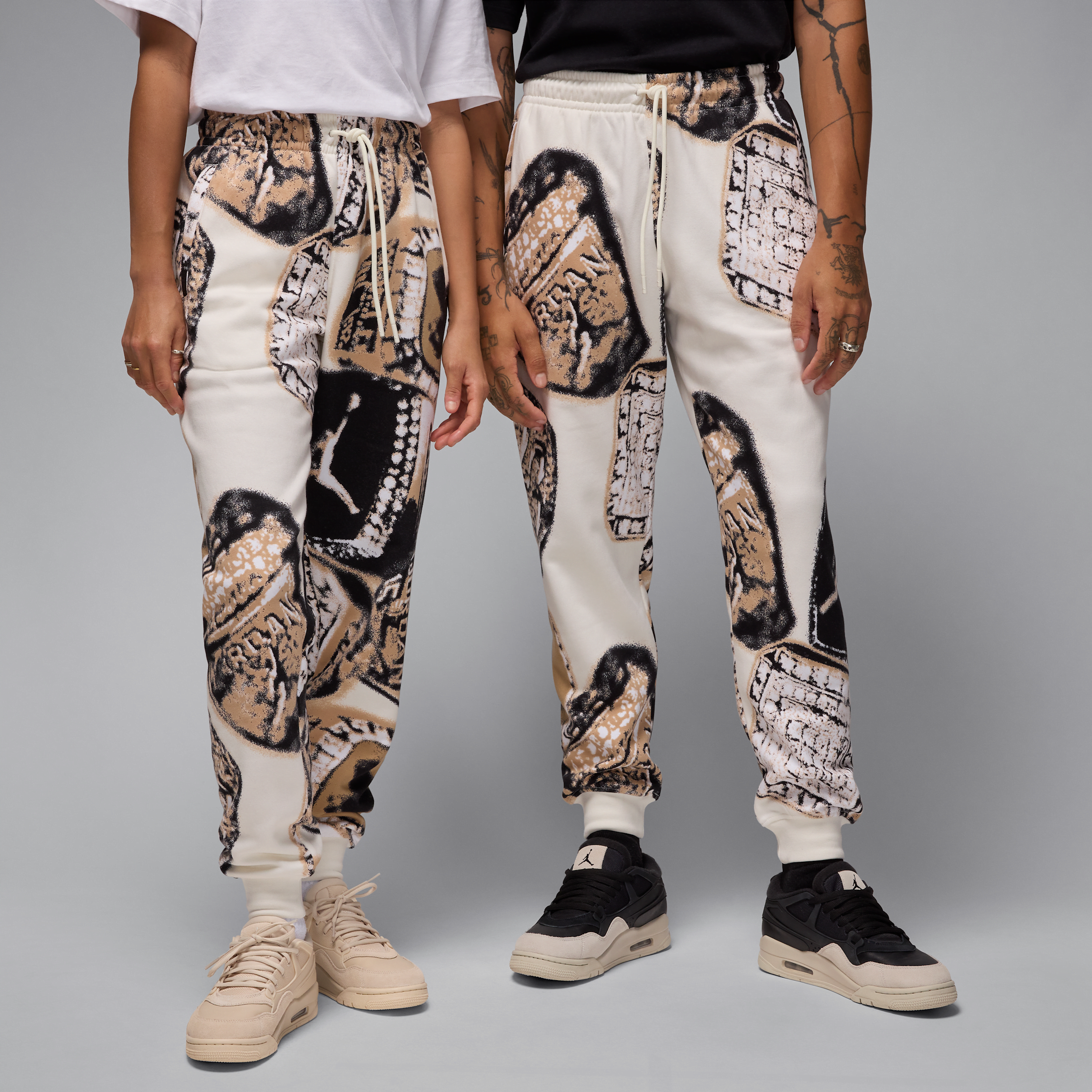 【ナイキ(NIKE)公式ストア】ジョーダン MVP メンズ プリンテッド フリース パンツ HF9301-133 ホワイト 【ナイキ(NIKE)公式ストア】ジョーダン MVP メンズ プリンテッド フリース パンツ HF9301-133 ホワイト