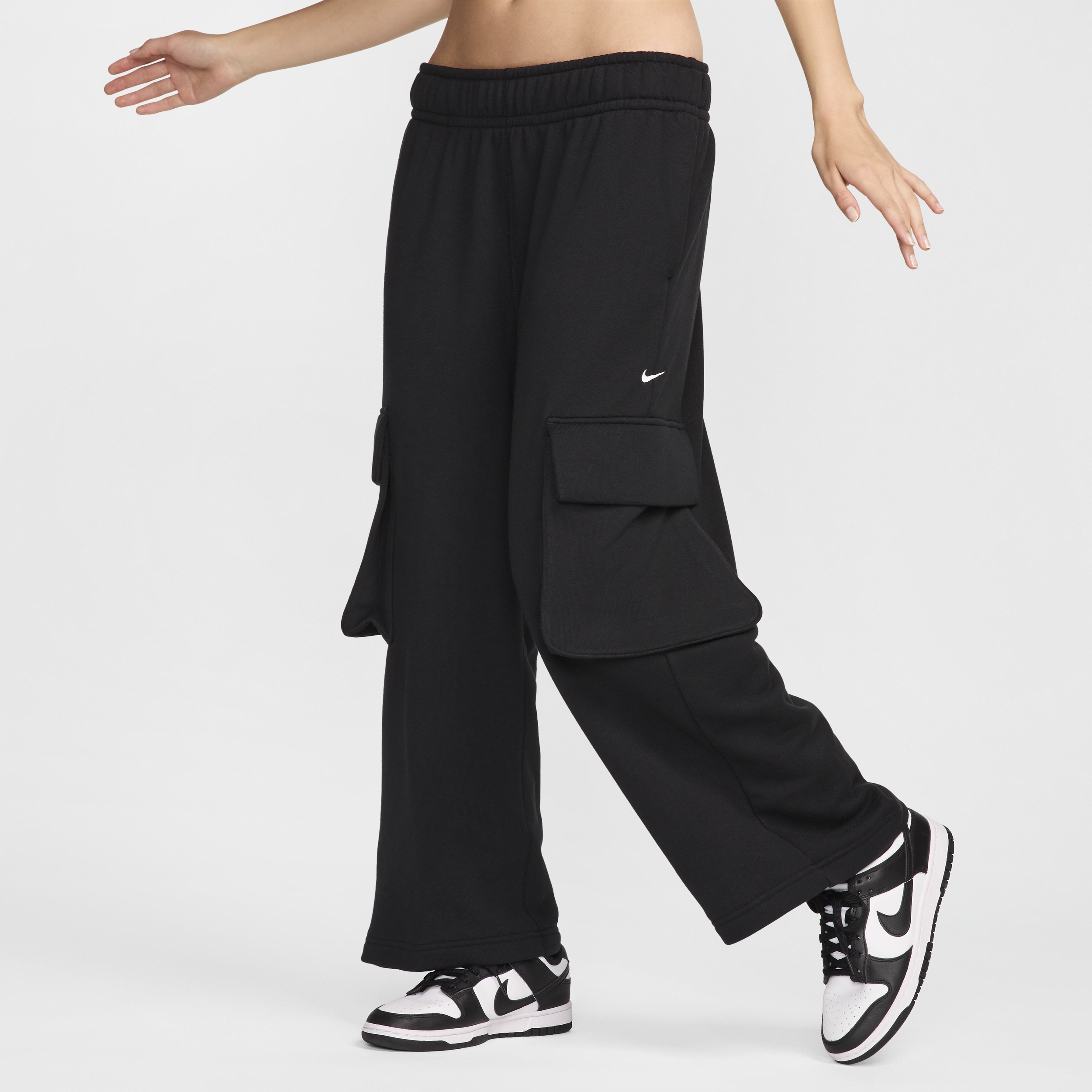 【ナイキ(NIKE)公式ストア】ナイキ スポーツウェア ウィメンズ ローライズ オーバーサイズド フレンチ オープンヘム テリー パンツ FV7513-010 ブラック 【ナイキ(NIKE)公式ストア】ナイキ スポーツウェア ウィメンズ ローライズ オーバーサイズド フレンチ オープンヘム テリー パンツ FV7513-010 ブラック