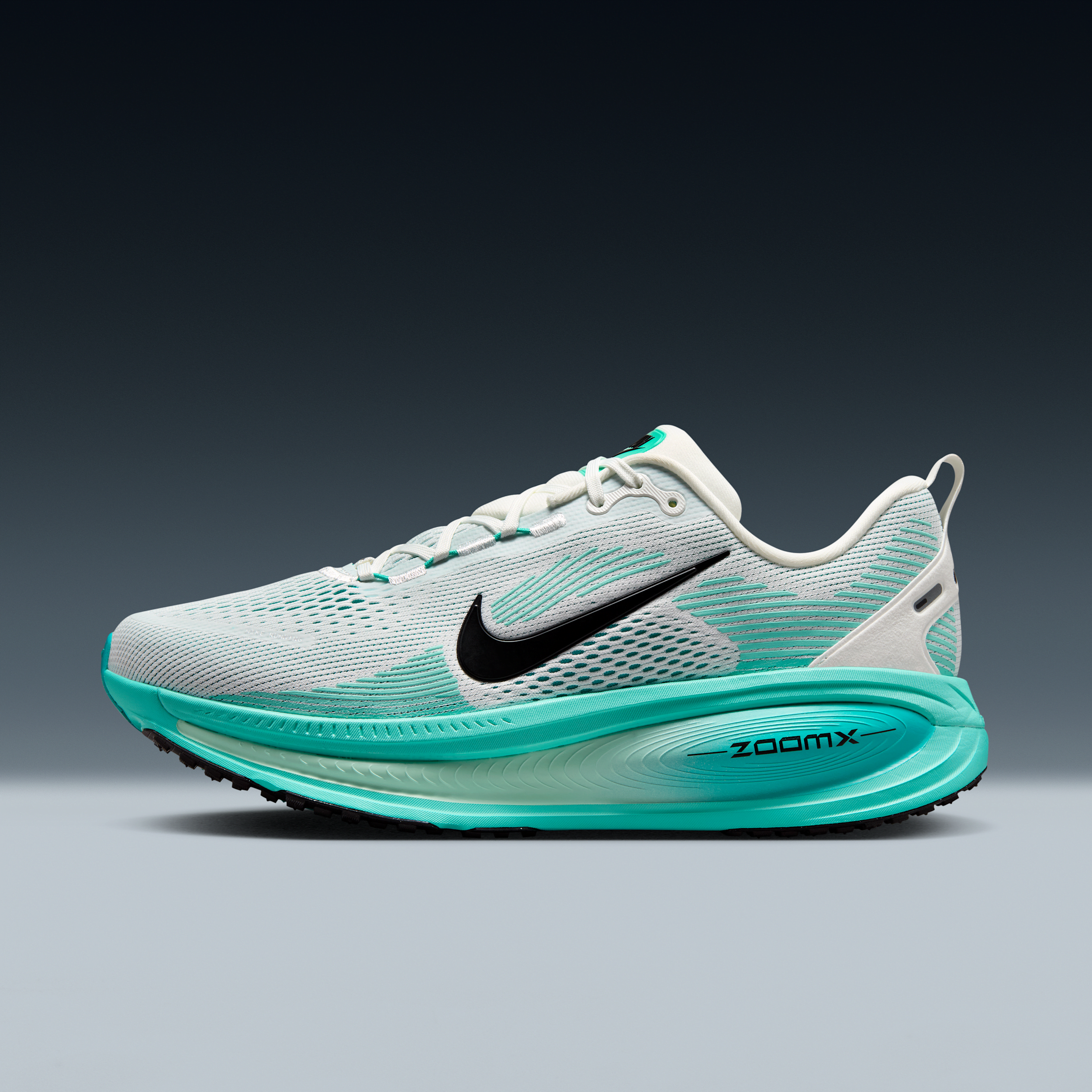 【ナイキ(NIKE)公式ストア】ナイキ ボメロ 18 メンズ ロード ランニングシューズ HM6803-103 ホワイト 【ナイキ(NIKE)公式ストア】ナイキ ボメロ 18 メンズ ロード ランニングシューズ HM6803-103 ホワイト