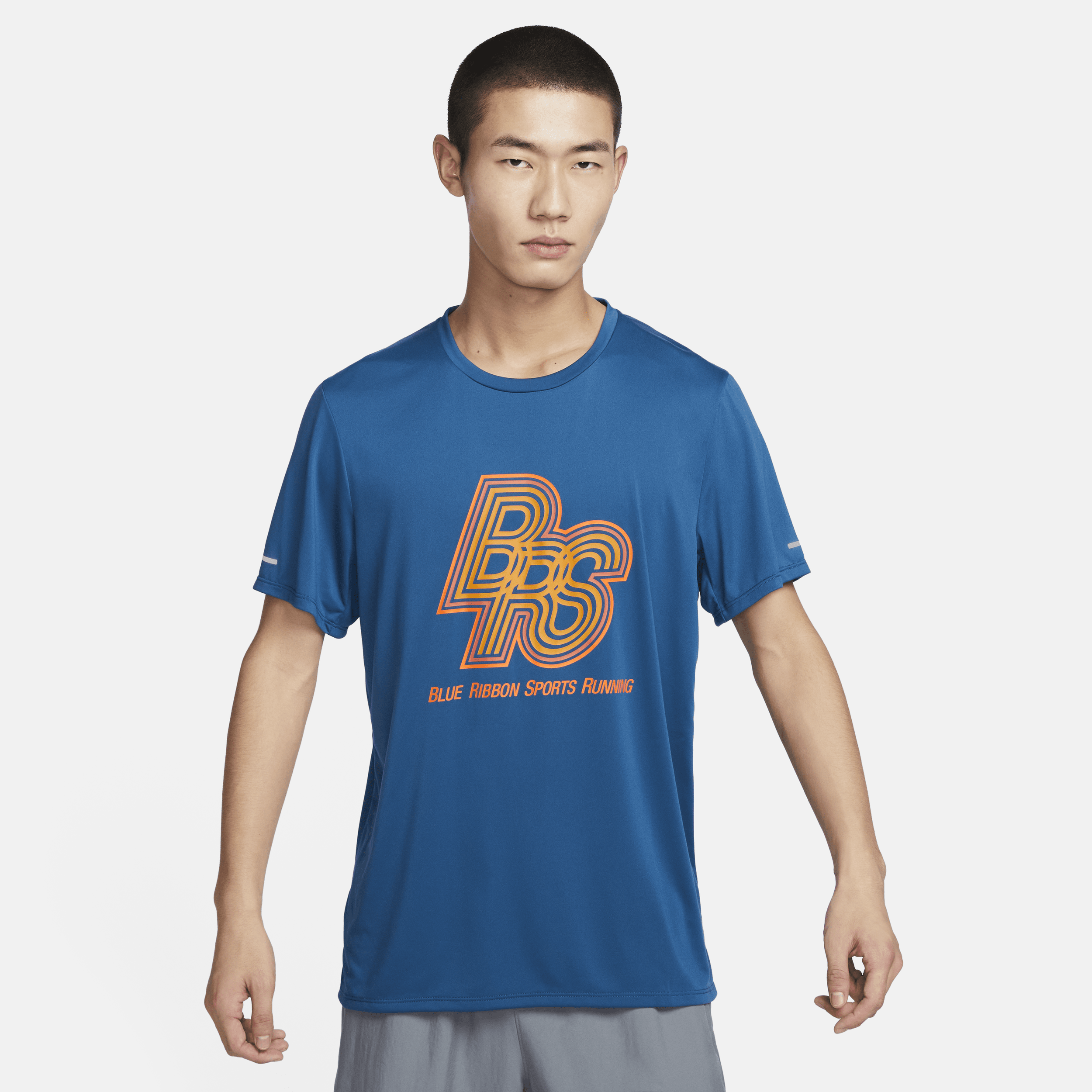 【ナイキ(NIKE)公式ストア】ナイキ ランニング エナジー ライズ 365 メンズ Dri-FIT ショートスリーブ ランニングトップ FN3295-476 ブルー 【ナイキ(NIKE)公式ストア】ナイキ ランニング エナジー ライズ 365 メンズ Dri-FIT ショートスリーブ ランニングトップ FN3295-476 ブルー
