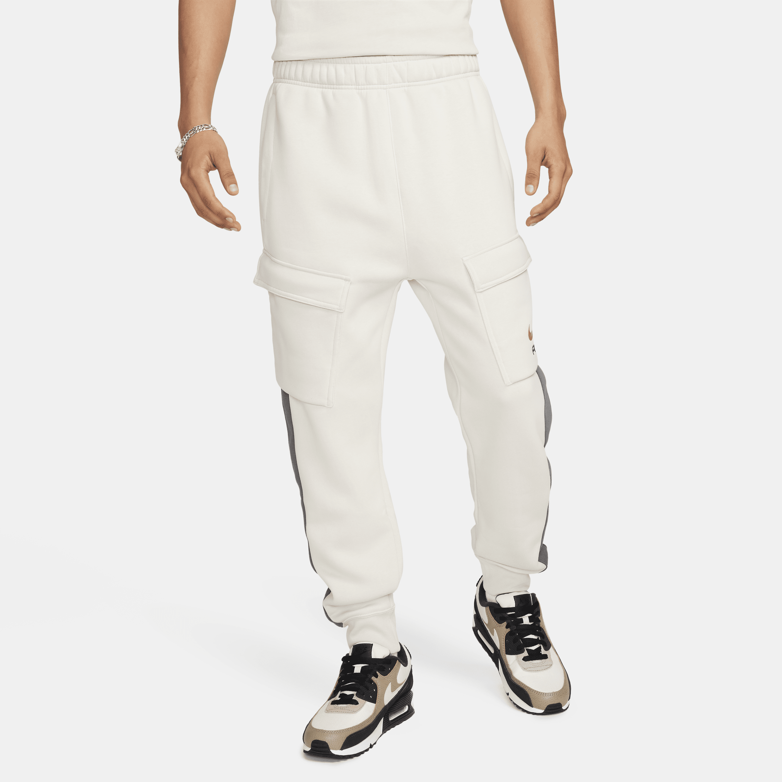 Pantaloni cargo in fleece Nike Air – Uomo - Marrone