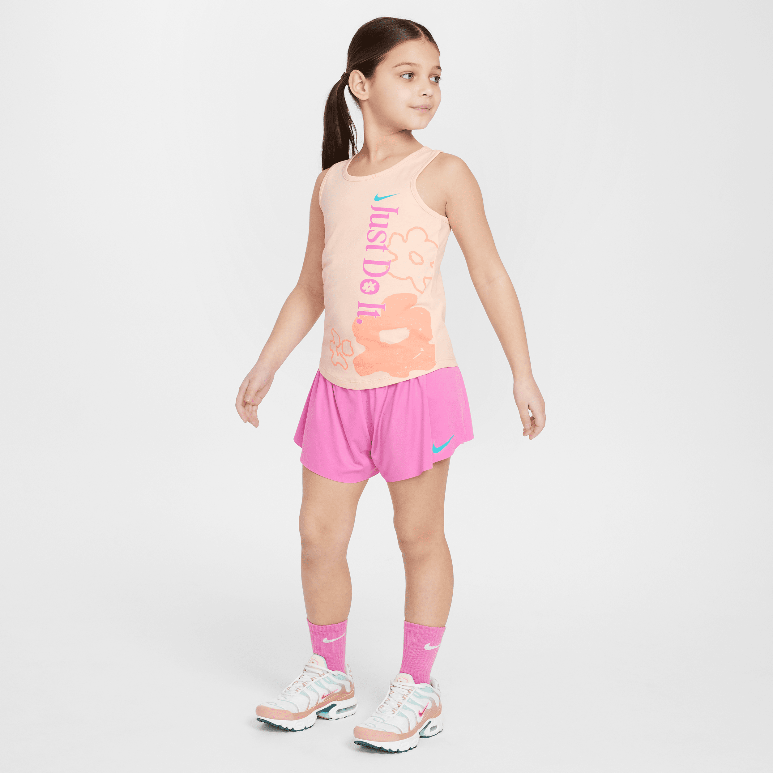 【ナイキ(NIKE)公式ストア】ナイキ Dri-FIT リトルキッズ ワイルド フラワー ツーピース タンクトップ アンド メッシュ ショートパンツ セットアップ II2996-675 ピンク 【ナイキ(NIKE)公式ストア】ナイキ Dri-FIT リトルキッズ ワイルド フラワー ツーピース タンクトップ アンド メッシュ ショートパンツ セットアップ II2996-675 ピンク