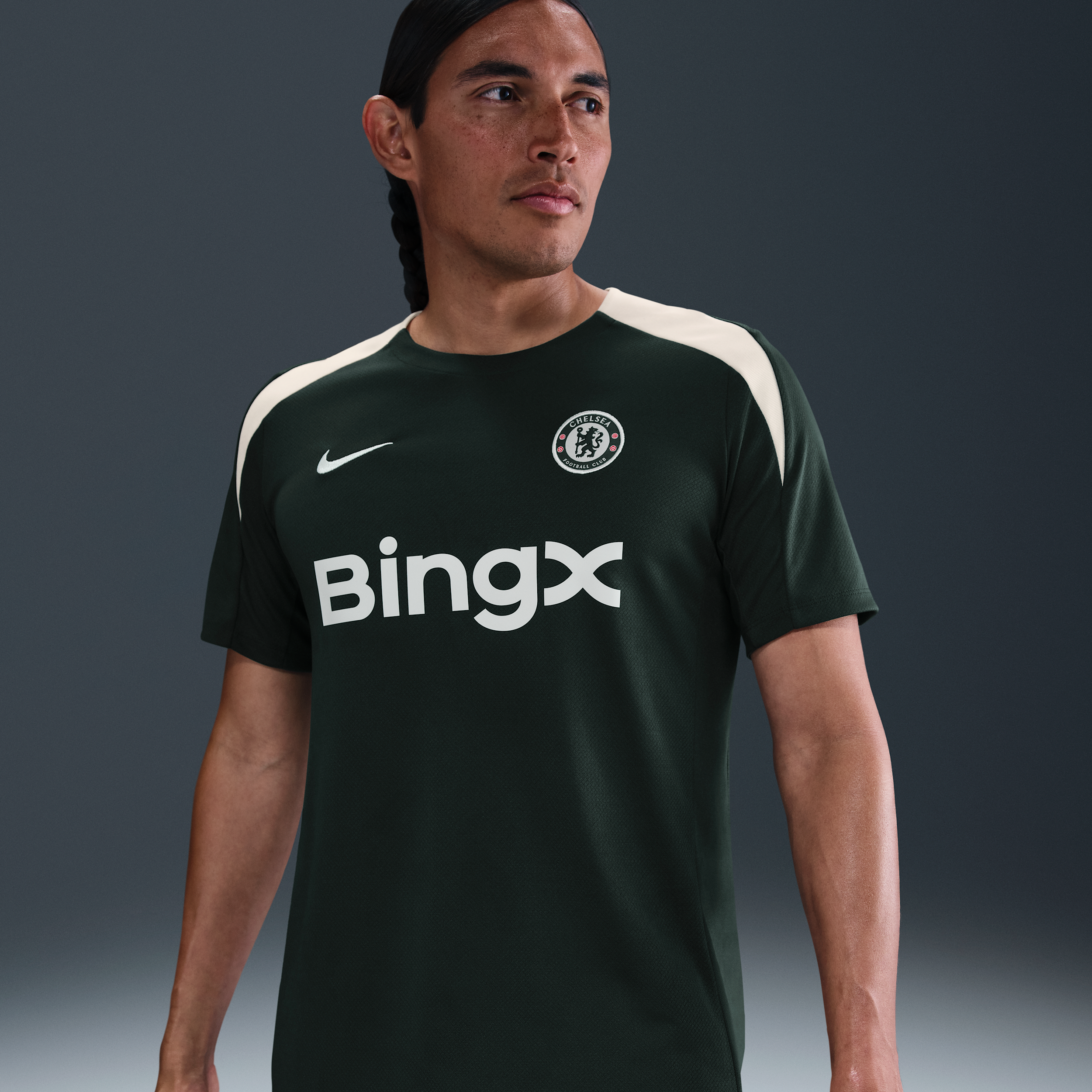 【ナイキ(NIKE)公式ストア】チェルシー FC ストライク メンズ ナイキ Dri-FIT サッカー ショートスリーブ トップ HJ7750-347 グリーン 【ナイキ(NIKE)公式ストア】チェルシー FC ストライク メンズ ナイキ Dri-FIT サッカー ショートスリーブ トップ HJ7750-347 グリーン