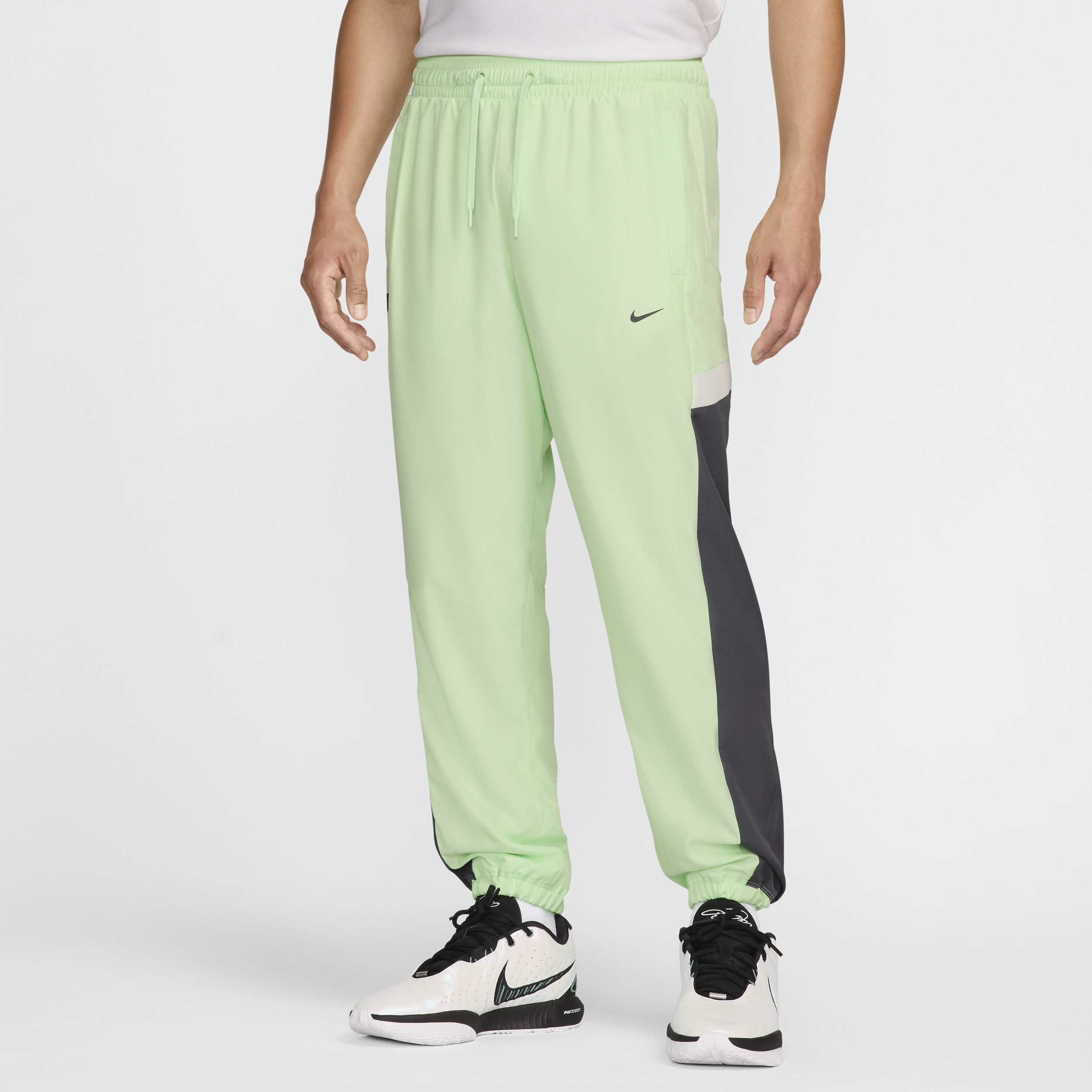 【ナイキ(NIKE)公式ストア】ナイキ アイコン メンズ ウーブン バスケットボールパンツ FZ0251-376 グリーン 【ナイキ(NIKE)公式ストア】ナイキ アイコン メンズ ウーブン バスケットボールパンツ FZ0251-376 グリーン