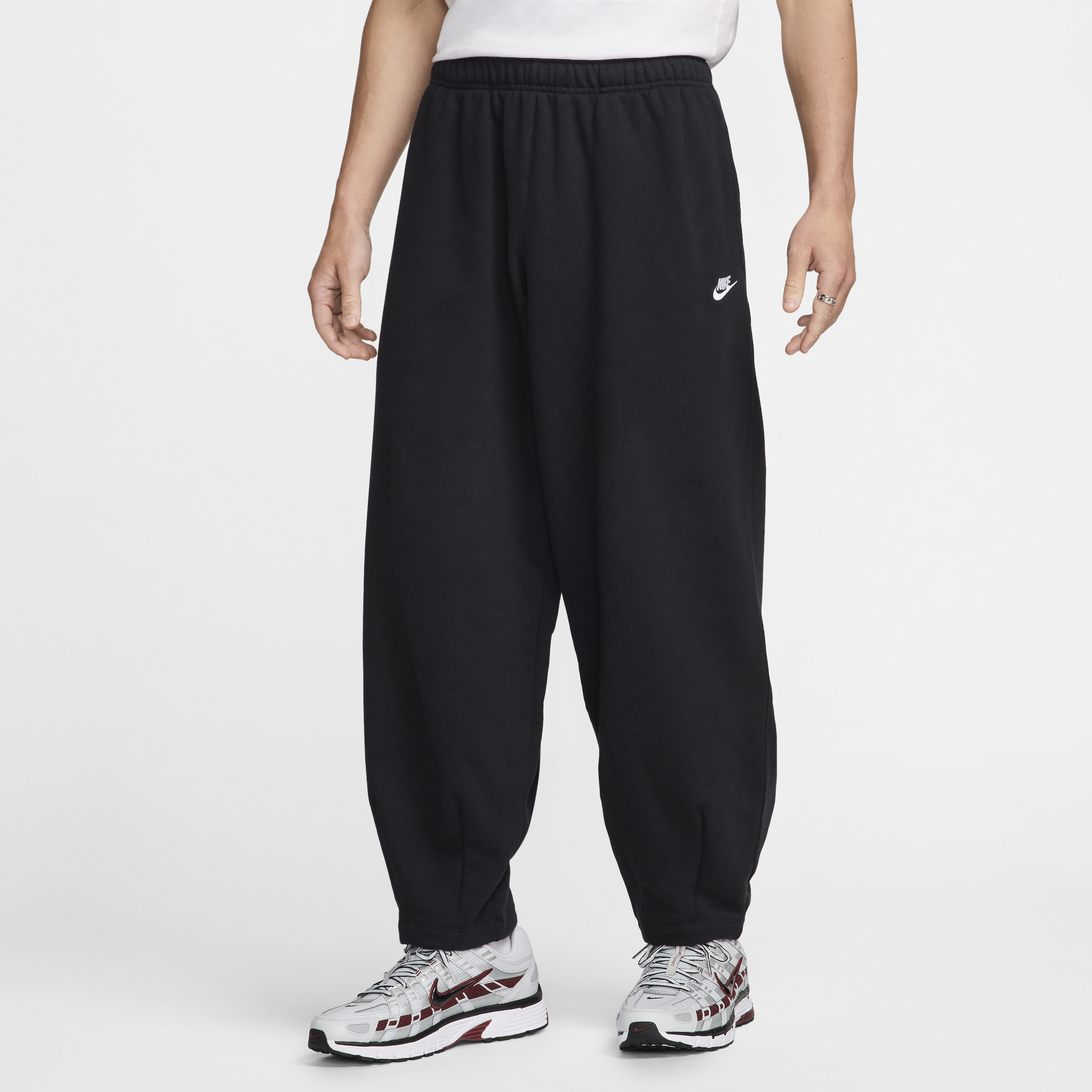 【ナイキ(NIKE)公式ストア】ナイキ クラブ フリース メンズ オーバーサイズド フレンチ テリー パンツ HJ1823-010 ブラック 【ナイキ(NIKE)公式ストア】ナイキ クラブ フリース メンズ オーバーサイズド フレンチ テリー パンツ HJ1823-010 ブラック