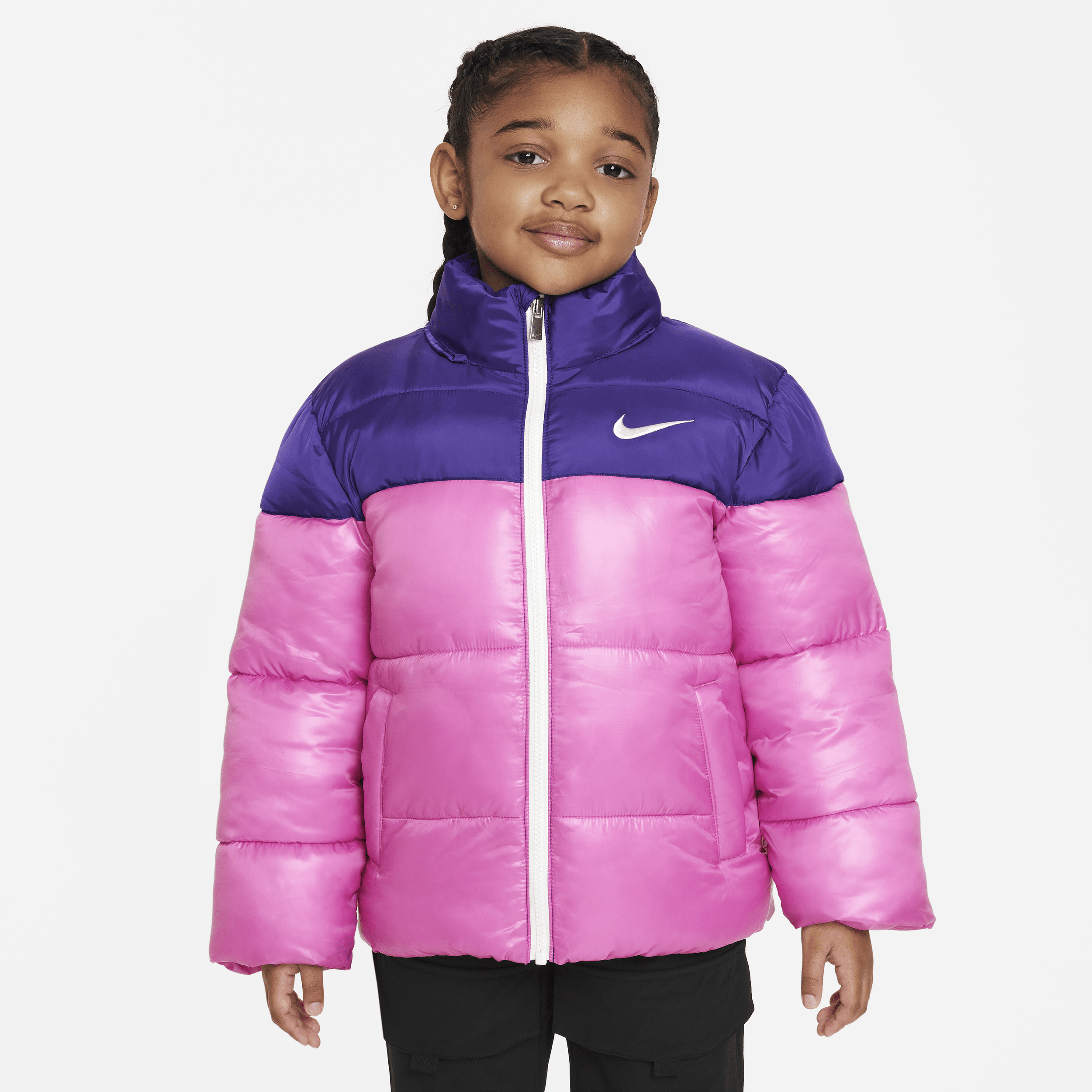 【ナイキ(NIKE)公式ストア】ナイキ カラーブロック パファー ジャケット リトルキッズジャケット FV3228-663 ピンク 【ナイキ(NIKE)公式ストア】ナイキ カラーブロック パファー ジャケット リトルキッズジャケット FV3228-663 ピンク