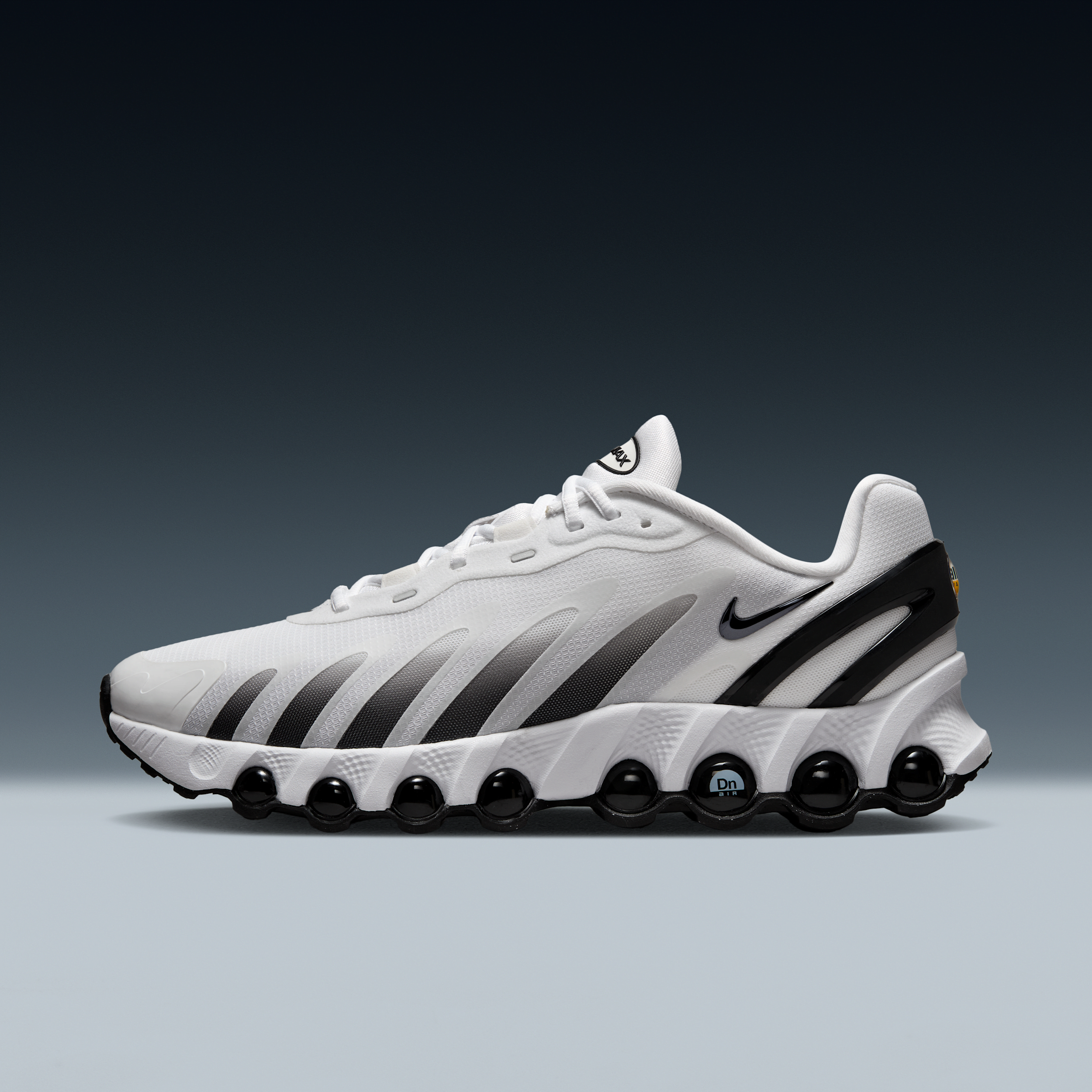 【ナイキ(NIKE)公式ストア】ナイキ エア マックス Dn8 メンズシューズ FQ7860-100 ホワイト 【ナイキ(NIKE)公式ストア】ナイキ エア マックス Dn8 メンズシューズ FQ7860-100 ホワイト