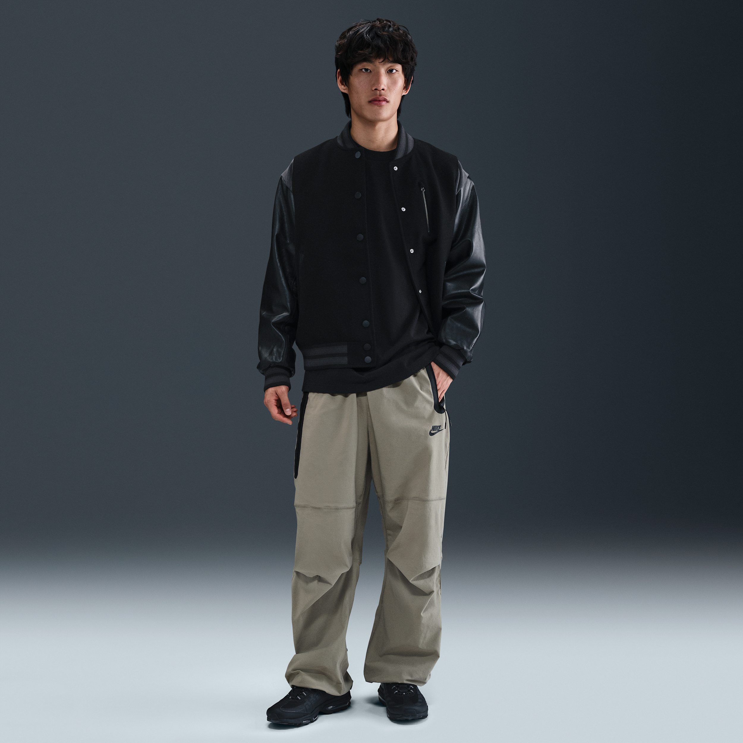 【ナイキ(NIKE)公式ストア】ナイキ テック メンズ ウーブン オープンヘム パンツ HM7159-320 グリーン 【ナイキ(NIKE)公式ストア】ナイキ テック メンズ ウーブン オープンヘム パンツ HM7159-320 グリーン
