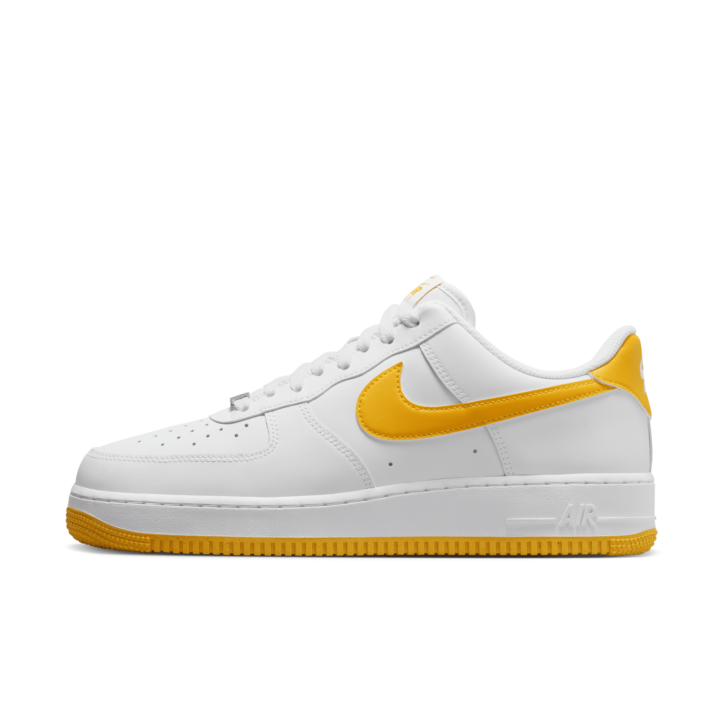 【ナイキ(NIKE)公式ストア】ナイキ エア フォース 1 '07 メンズシューズ FJ4146-105 ホワイト 【ナイキ(NIKE)公式ストア】ナイキ エア フォース 1 '07 メンズシューズ FJ4146-105 ホワイト