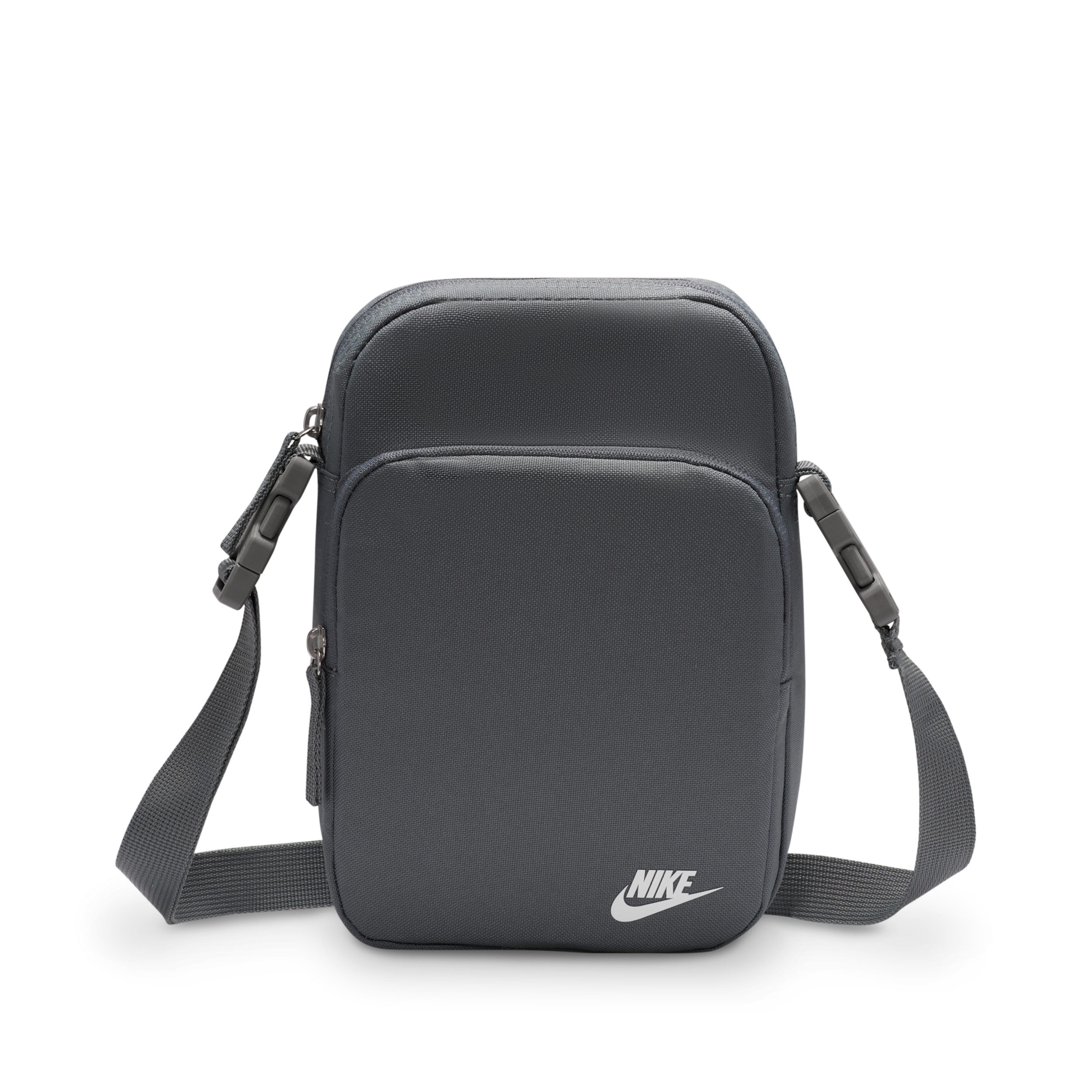 【ナイキ(NIKE)公式ストア】ナイキ ヘリテージ クロスボディバッグ (4L) DB0456-084 グレー 【ナイキ(NIKE)公式ストア】ナイキ ヘリテージ クロスボディバッグ (4L) DB0456-084 グレー