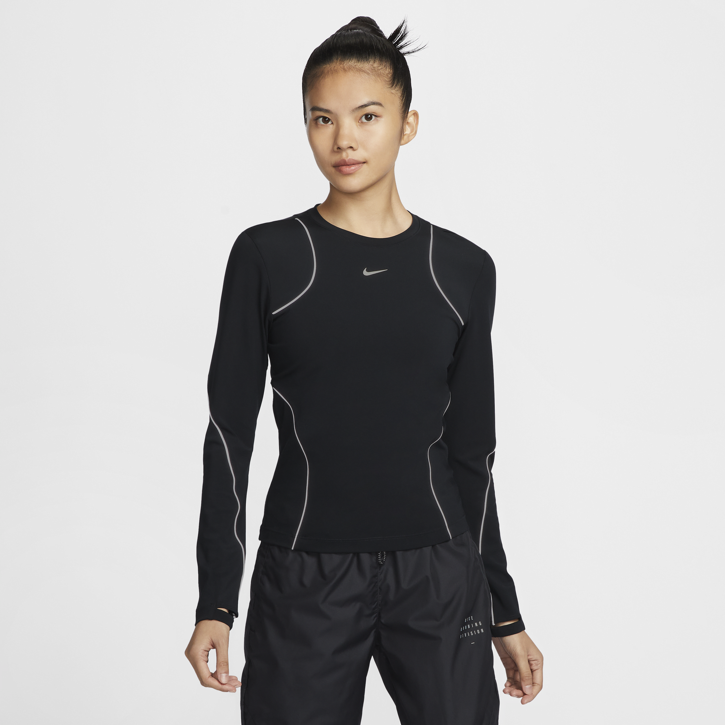 【ナイキ(NIKE)公式ストア】ナイキ ランニング ディビジョン ウィメンズ ロングスリーブ ランニングトップ FV6419-010 ブラック 【ナイキ(NIKE)公式ストア】ナイキ ランニング ディビジョン ウィメンズ ロングスリーブ ランニングトップ FV6419-010 ブラック