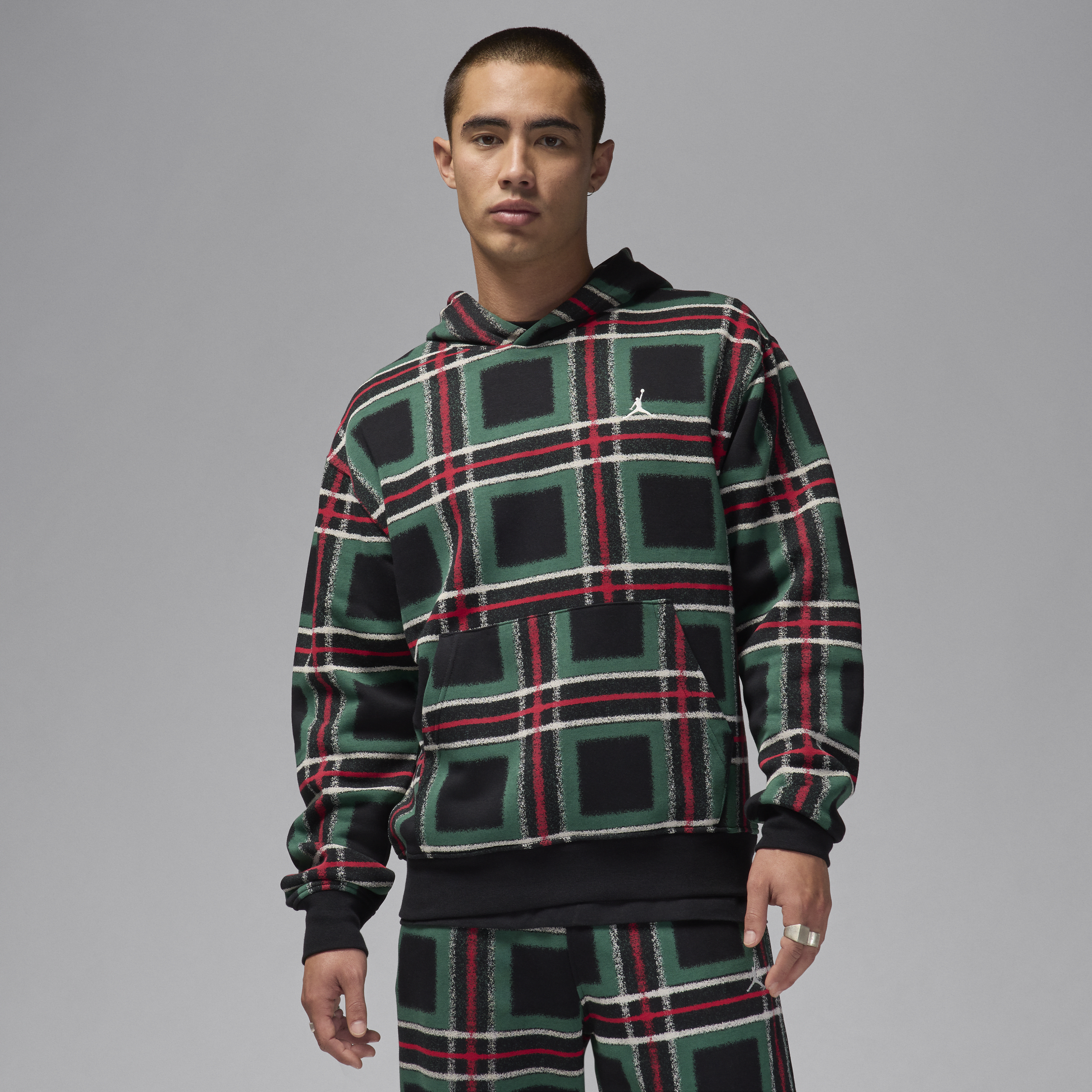 【ナイキ(NIKE)公式ストア】ジョーダン エッセンシャル メンズ フリース プルオーバー パーカー FV7458-010 ブラック 【ナイキ(NIKE)公式ストア】ジョーダン エッセンシャル メンズ フリース プルオーバー パーカー FV7458-010 ブラック