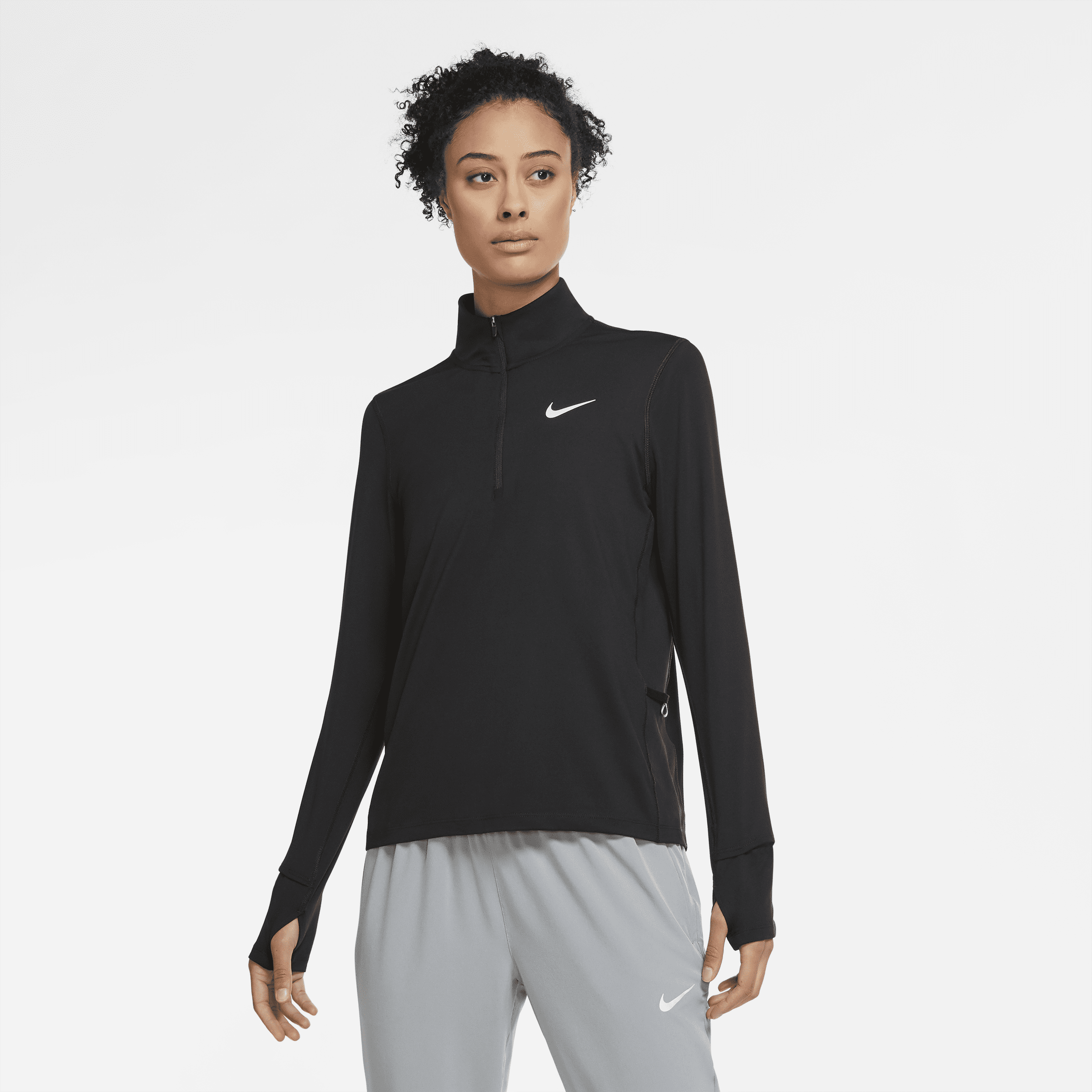 Nike-løbeoverdel med 1/2 lynlås til kvinder - sort