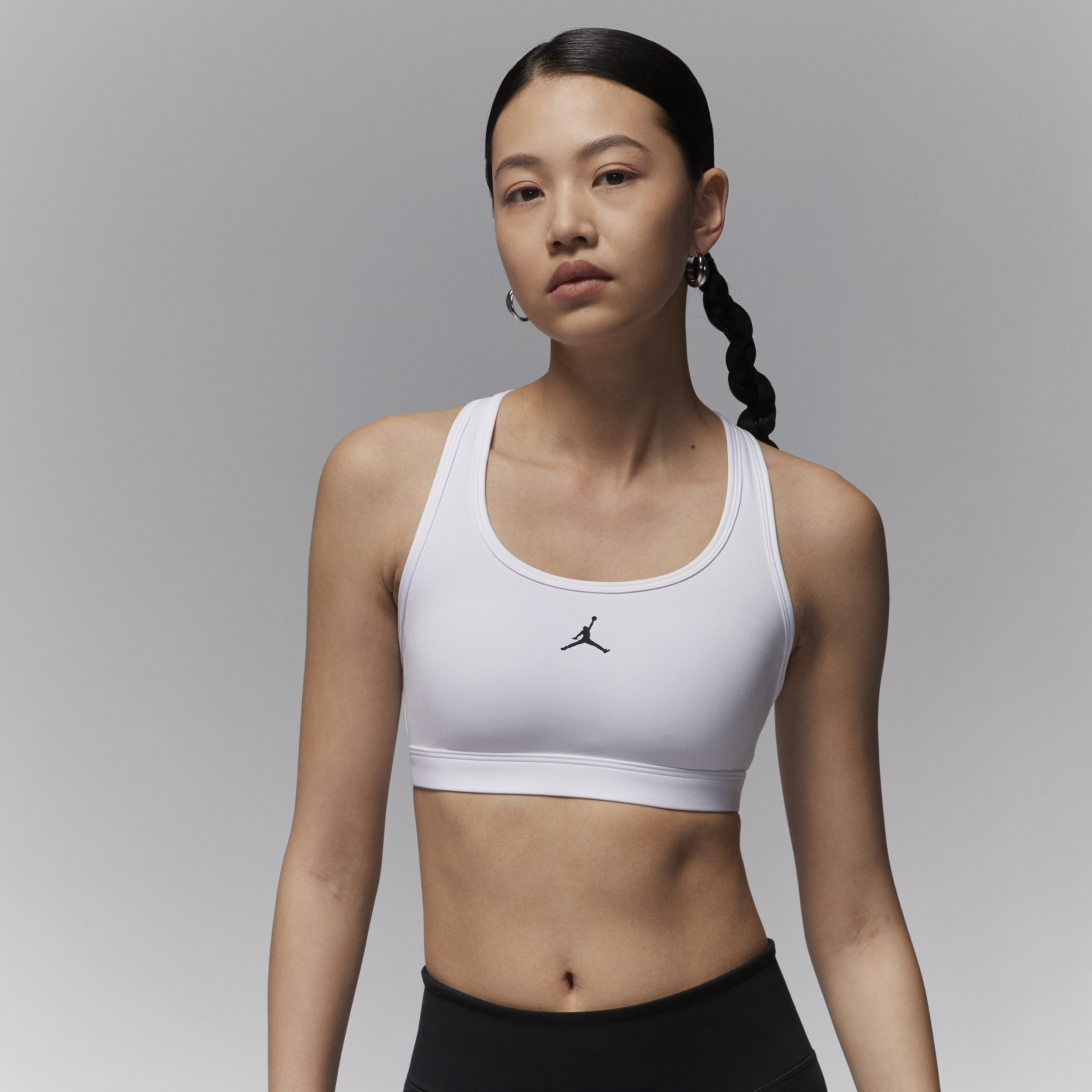 【ナイキ(NIKE)公式ストア】ジョーダン スポーツ ウィメンズ ミディアムサポート パッディド ジャンプマン ブラ FB6873-100 ホワイト 【ナイキ(NIKE)公式ストア】ジョーダン スポーツ ウィメンズ ミディアムサポート パッディド ジャンプマン ブラ FB6873-100 ホワイト