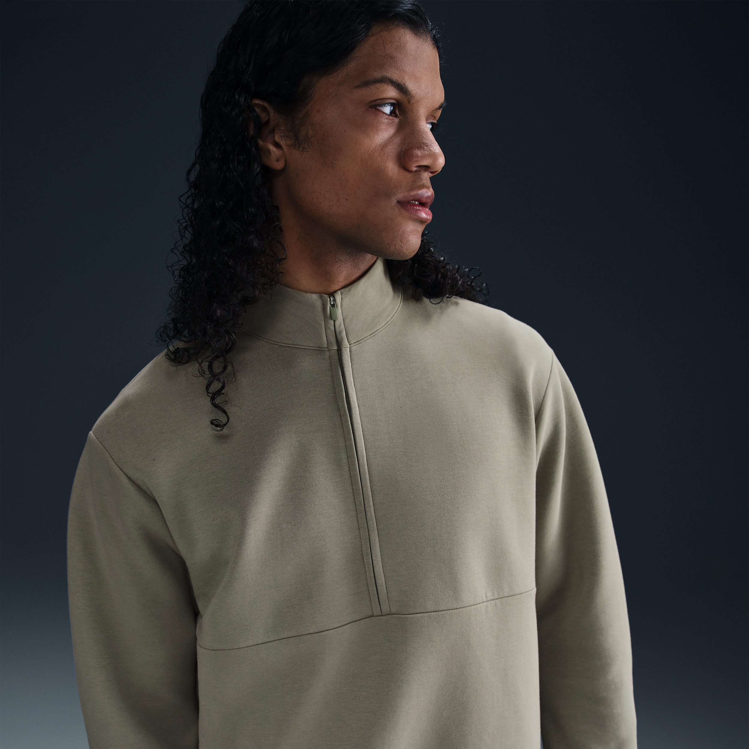 【ナイキ(NIKE)公式ストア】ナイキ 24.7 ImpossiblySoft メンズ Dri-FIT 1/2ジップ トップ HQ6954-320 グリーン 【ナイキ(NIKE)公式ストア】ナイキ 24.7 ImpossiblySoft メンズ Dri-FIT 1/2ジップ トップ HQ6954-320 グリーン